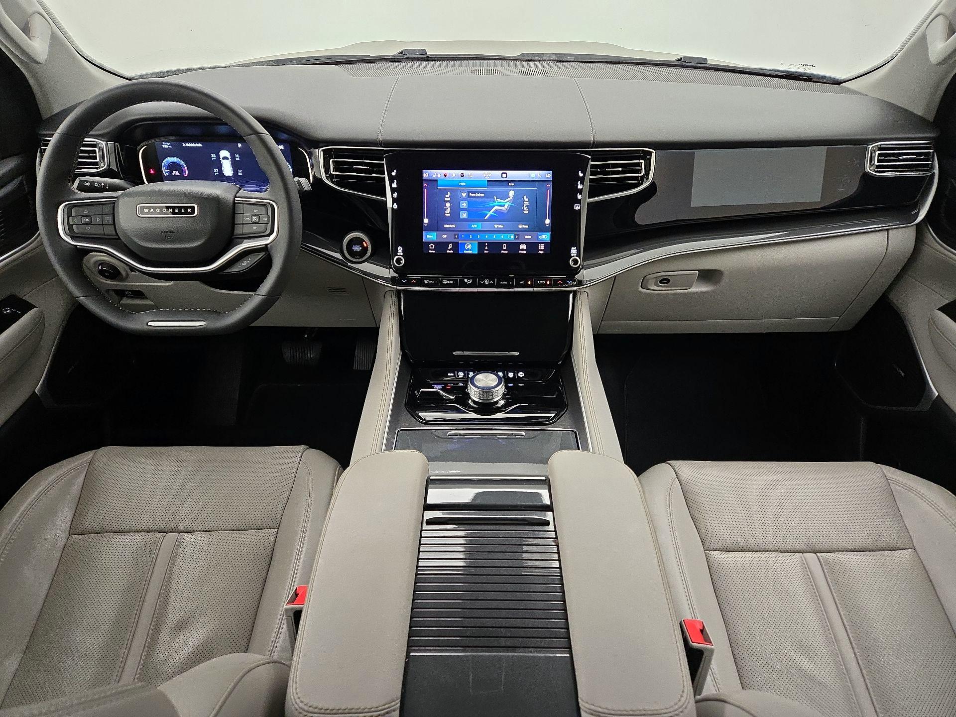 Thumbnail: 2023 Jeep Wagoneer - 9