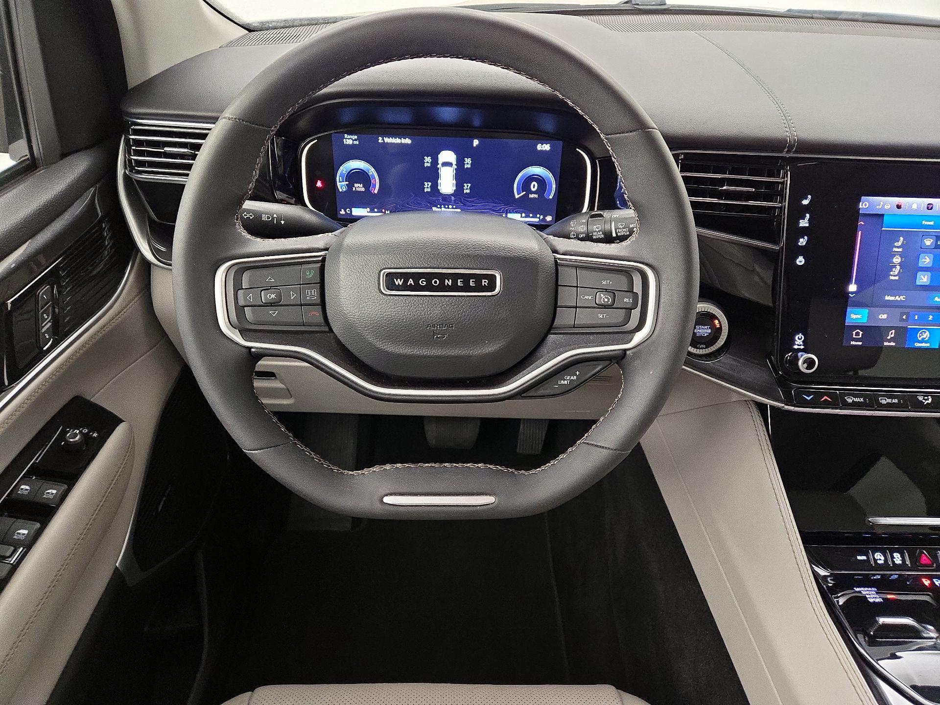 Thumbnail: 2023 Jeep Wagoneer - 10