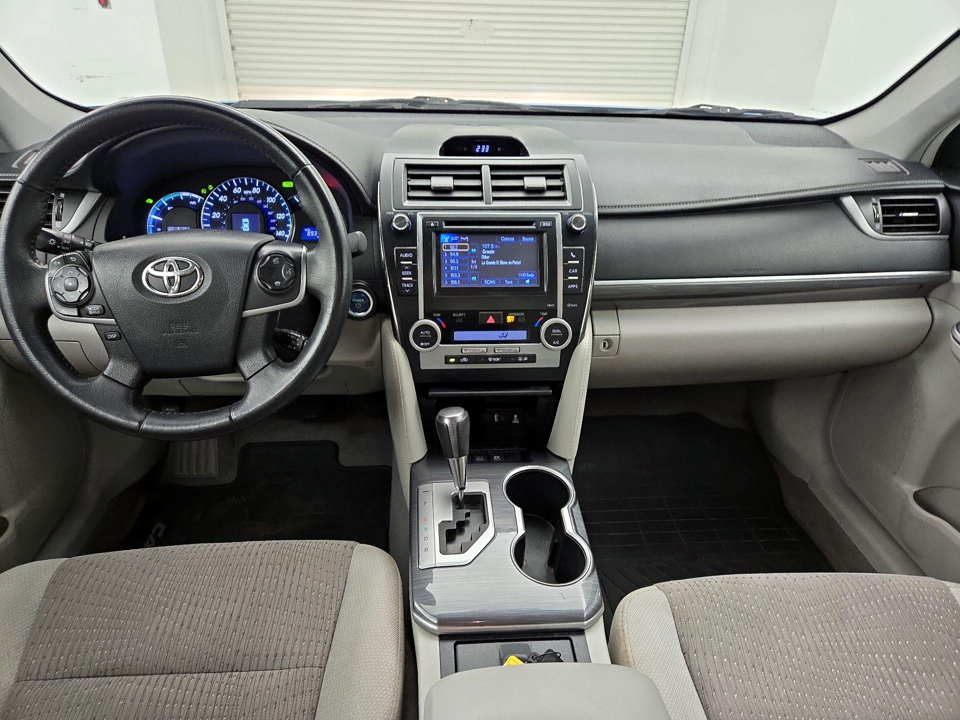 Thumbnail: 2014 Toyota Camry - 9