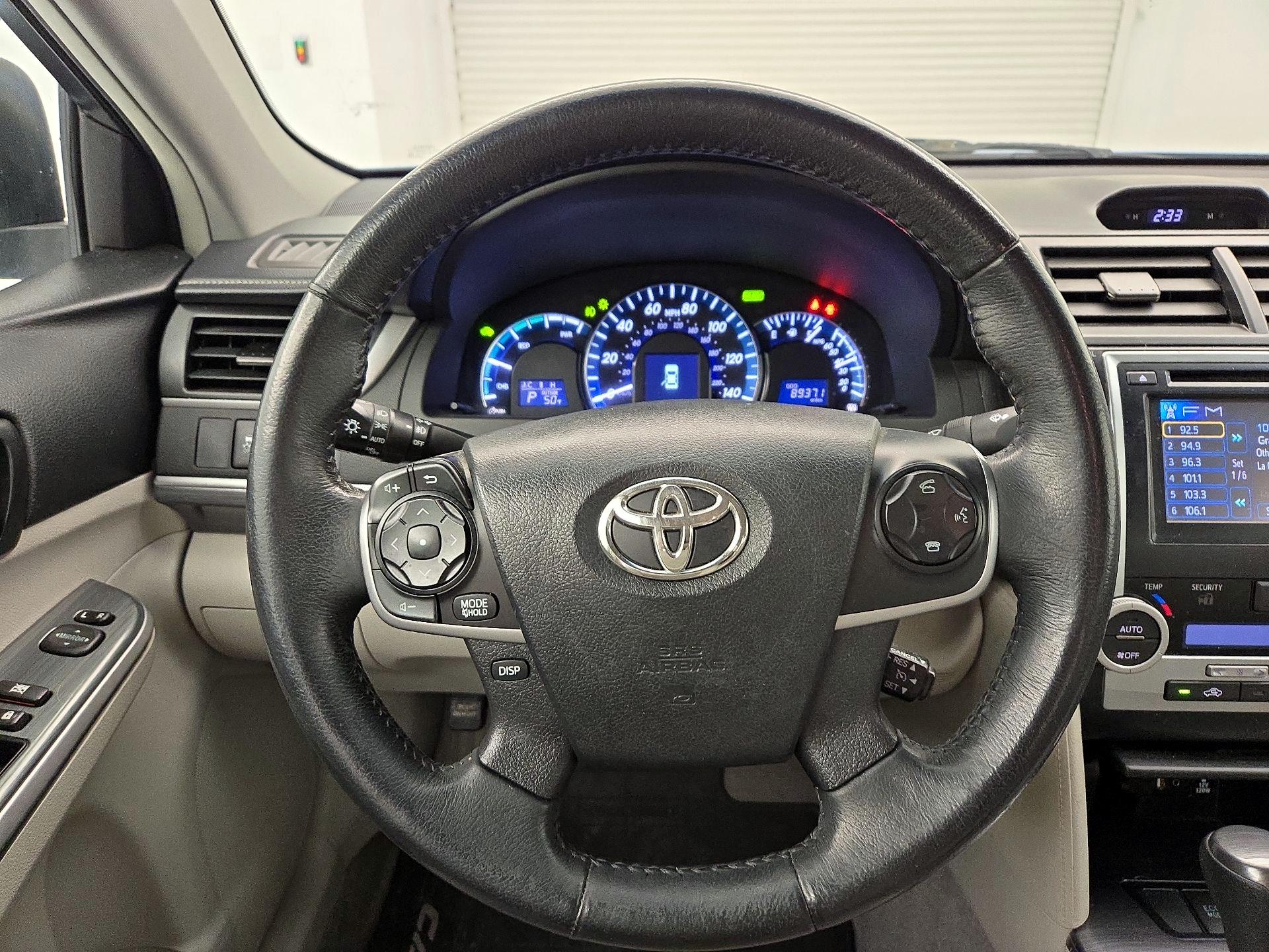 Thumbnail: 2014 Toyota Camry - 10