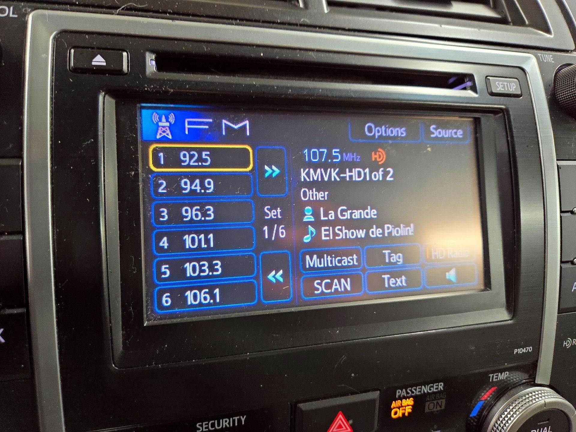 Thumbnail: 2014 Toyota Camry - 14