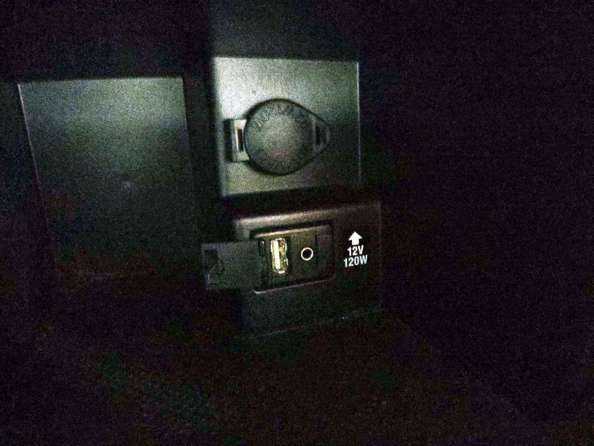 Thumbnail: 2014 Toyota Camry - 17