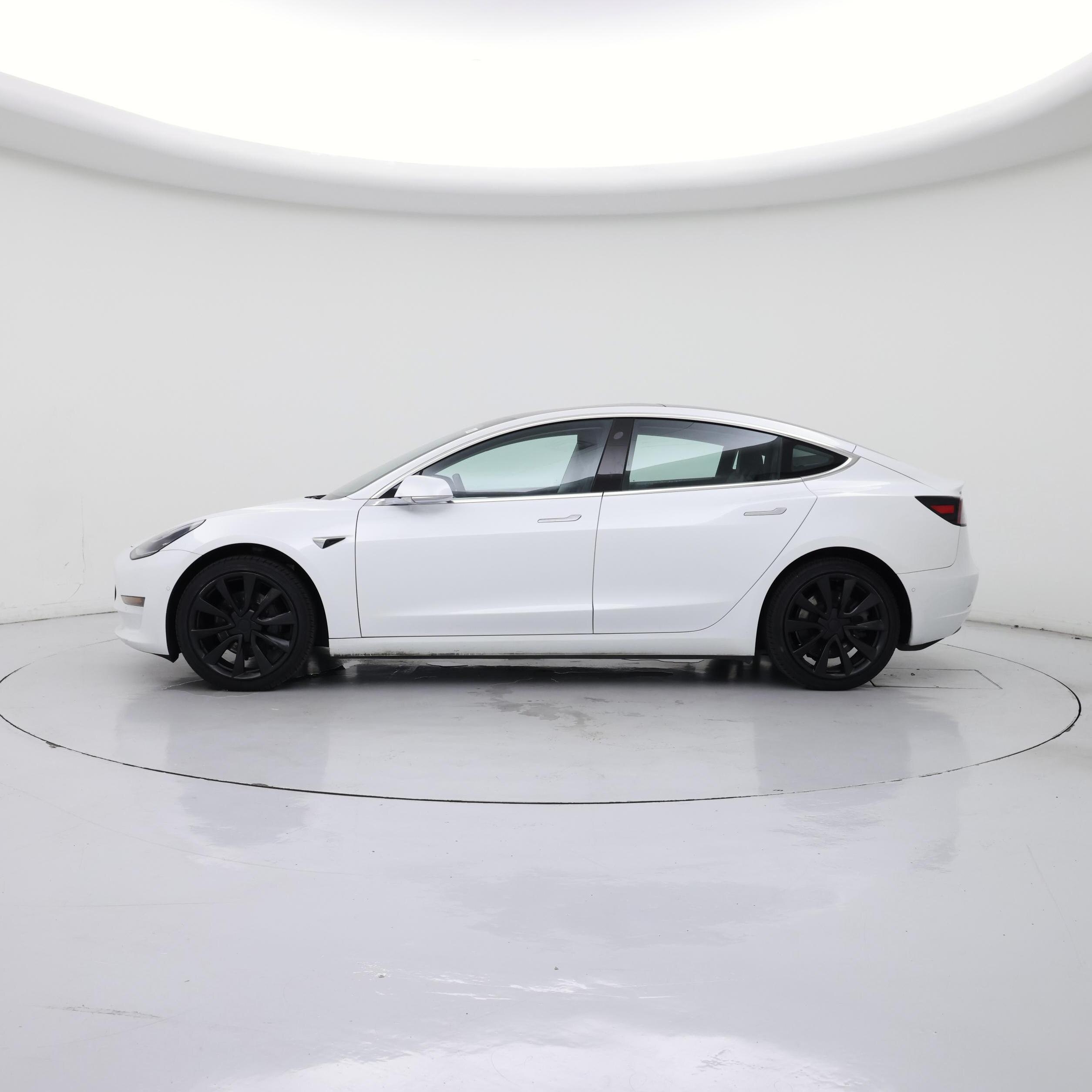 Thumbnail: 2020 Tesla Model 3 - 3