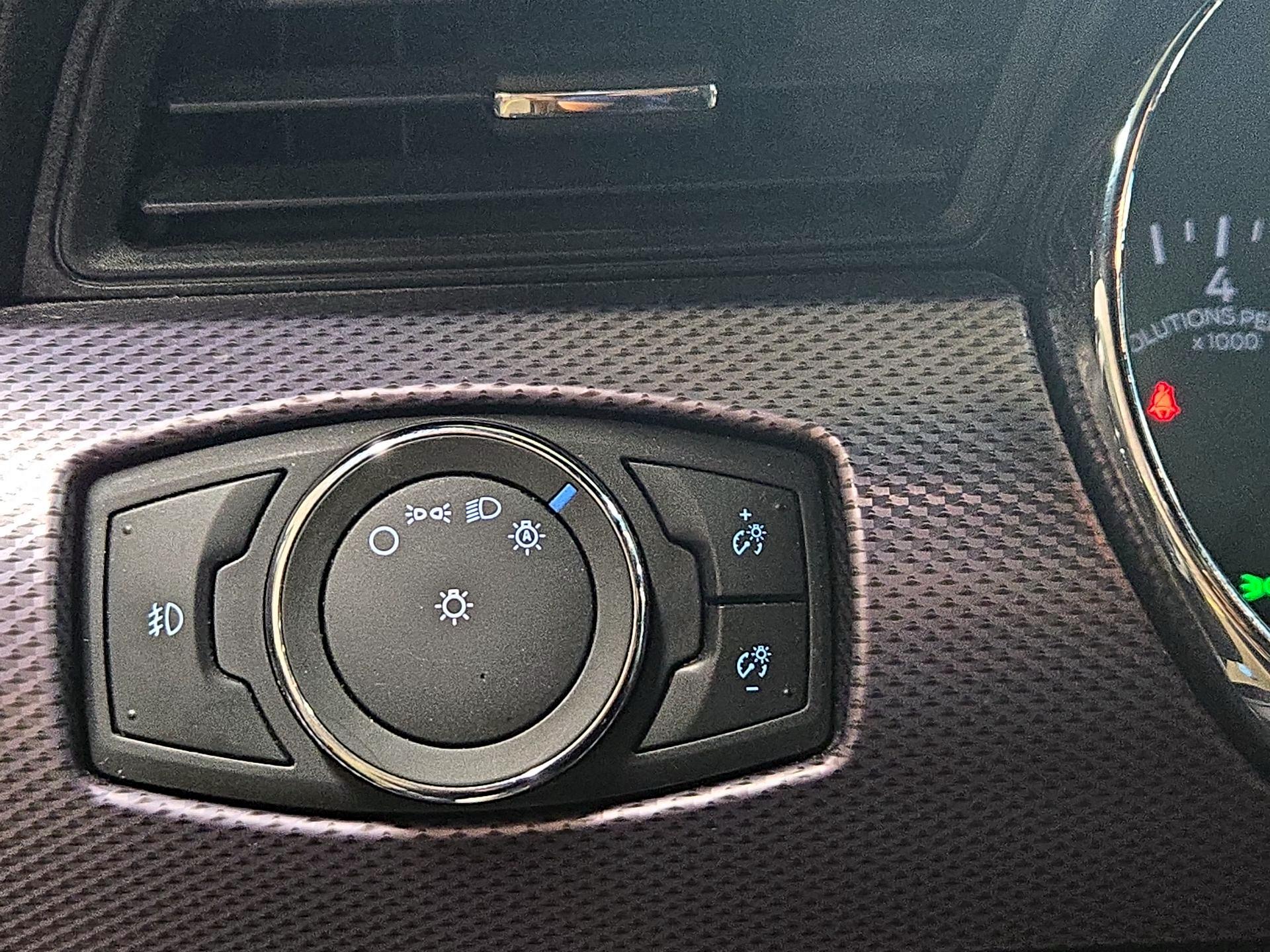 Thumbnail: 2016 Ford Mustang - 13