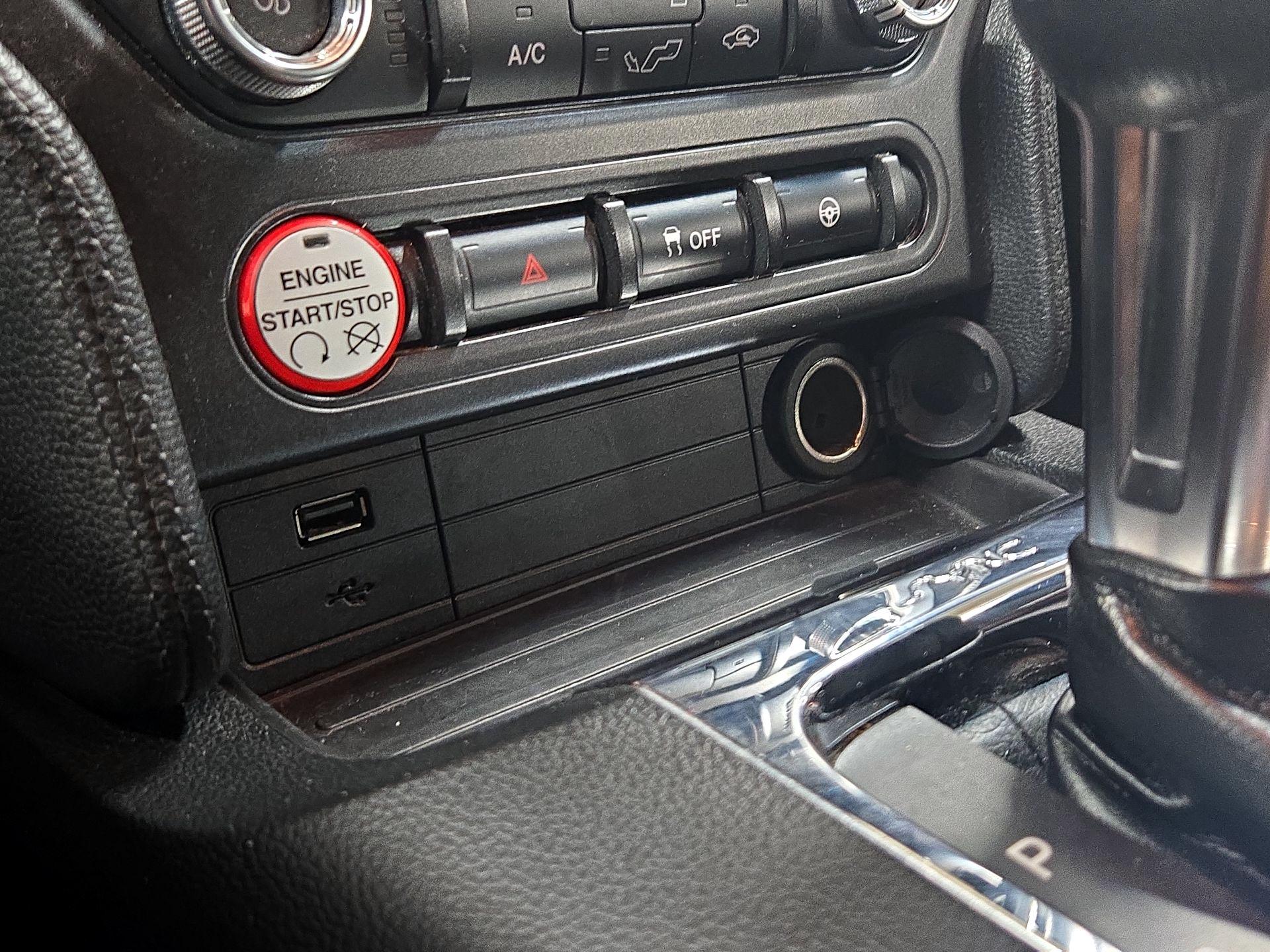 Thumbnail: 2016 Ford Mustang - 18