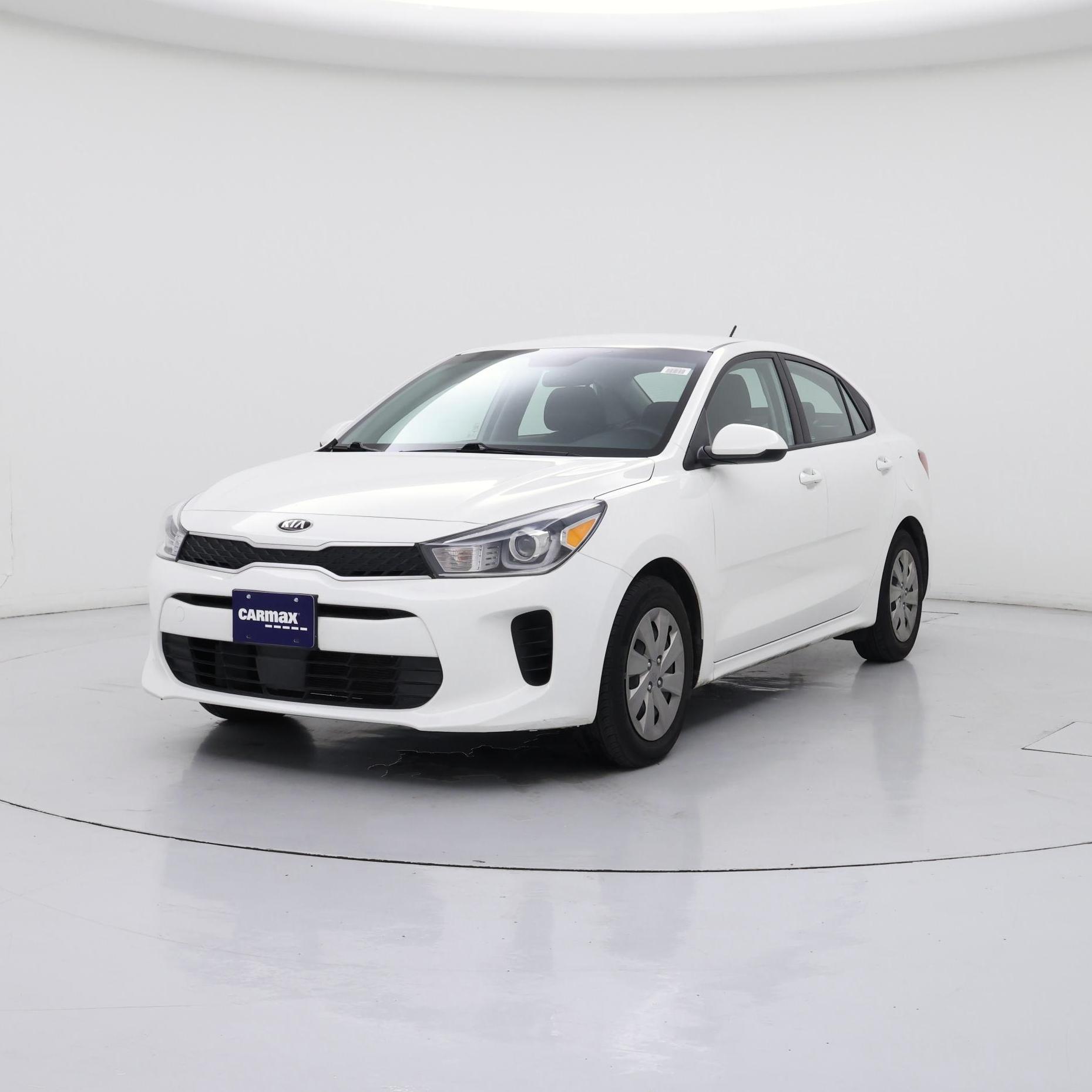 Thumbnail: 2020 Kia Rio - 4