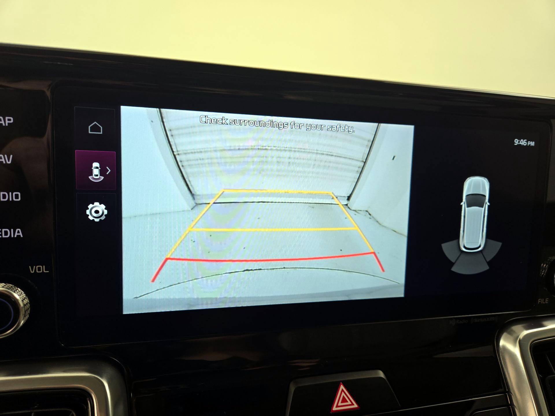 Thumbnail: 2023 Kia Sorento - 15