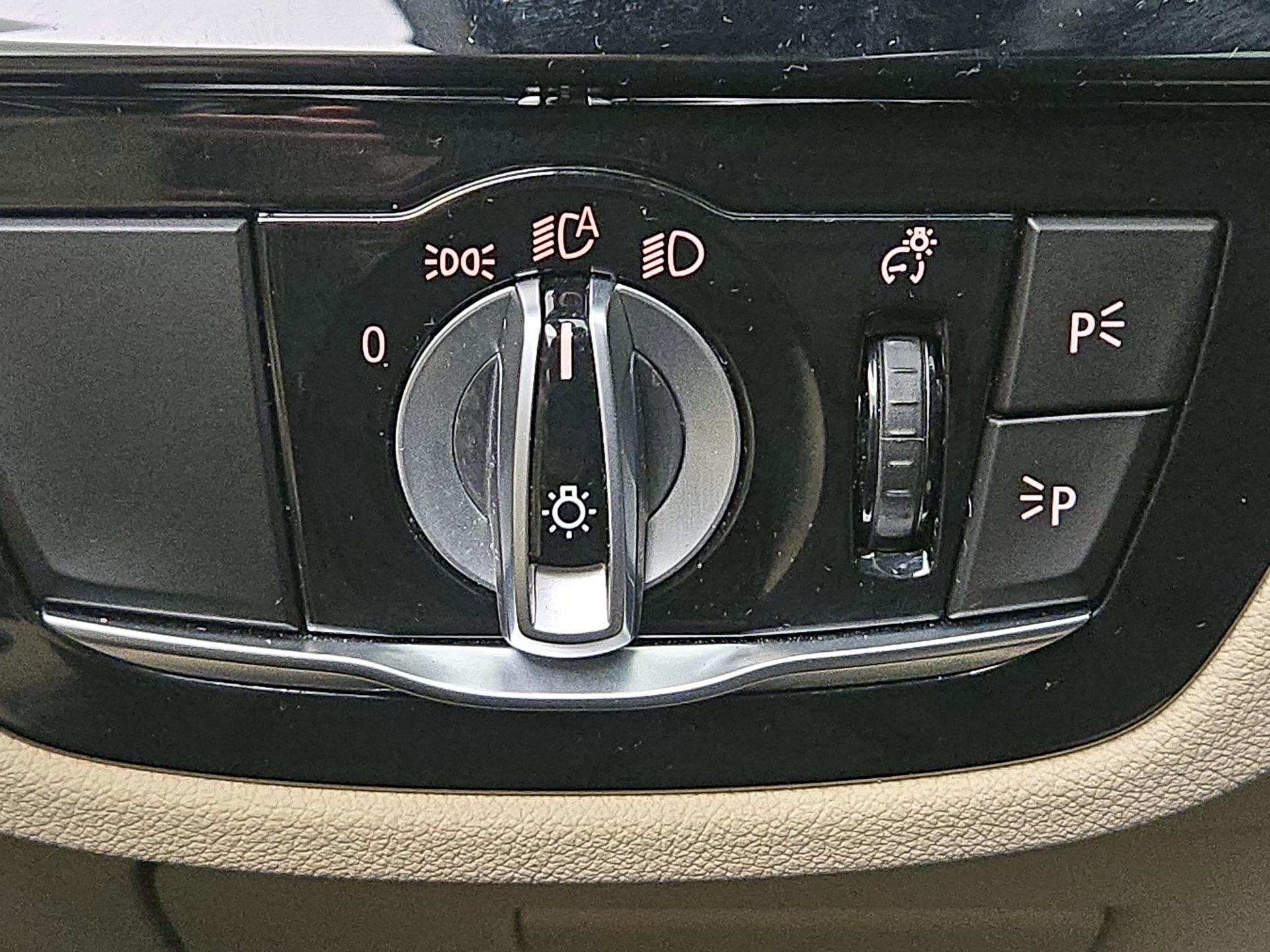 Thumbnail: 2019 BMW 5 Series - 13