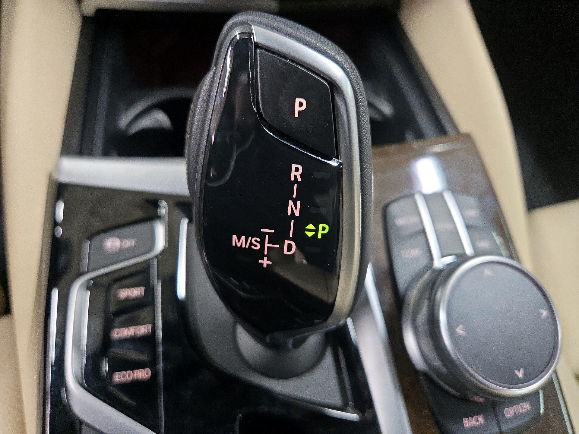 Thumbnail: 2019 BMW 5 Series - 18