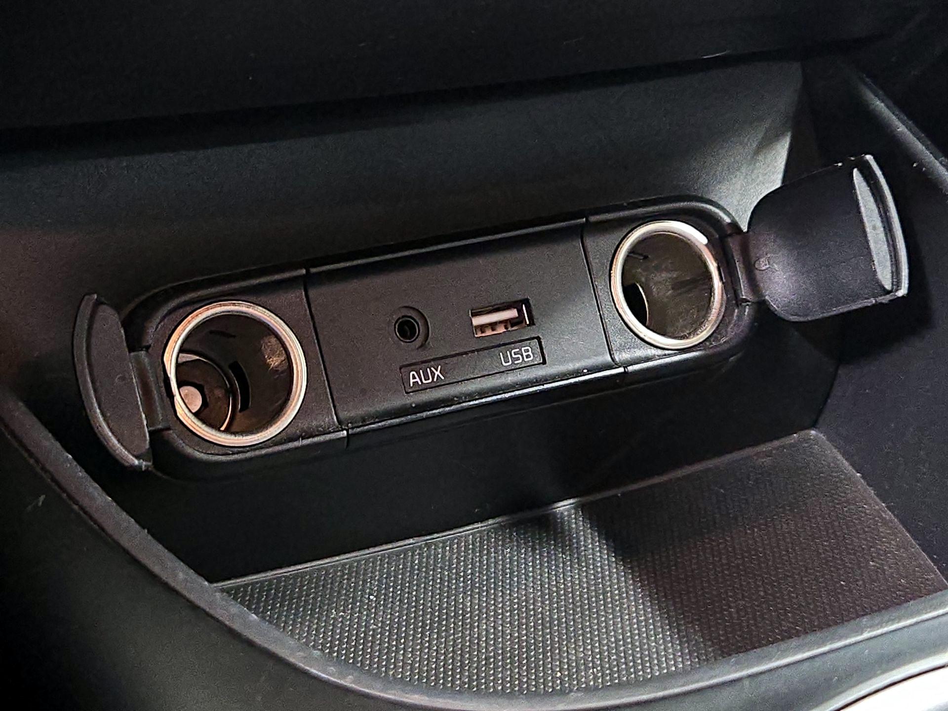 Thumbnail: 2019 Kia Soul - 18