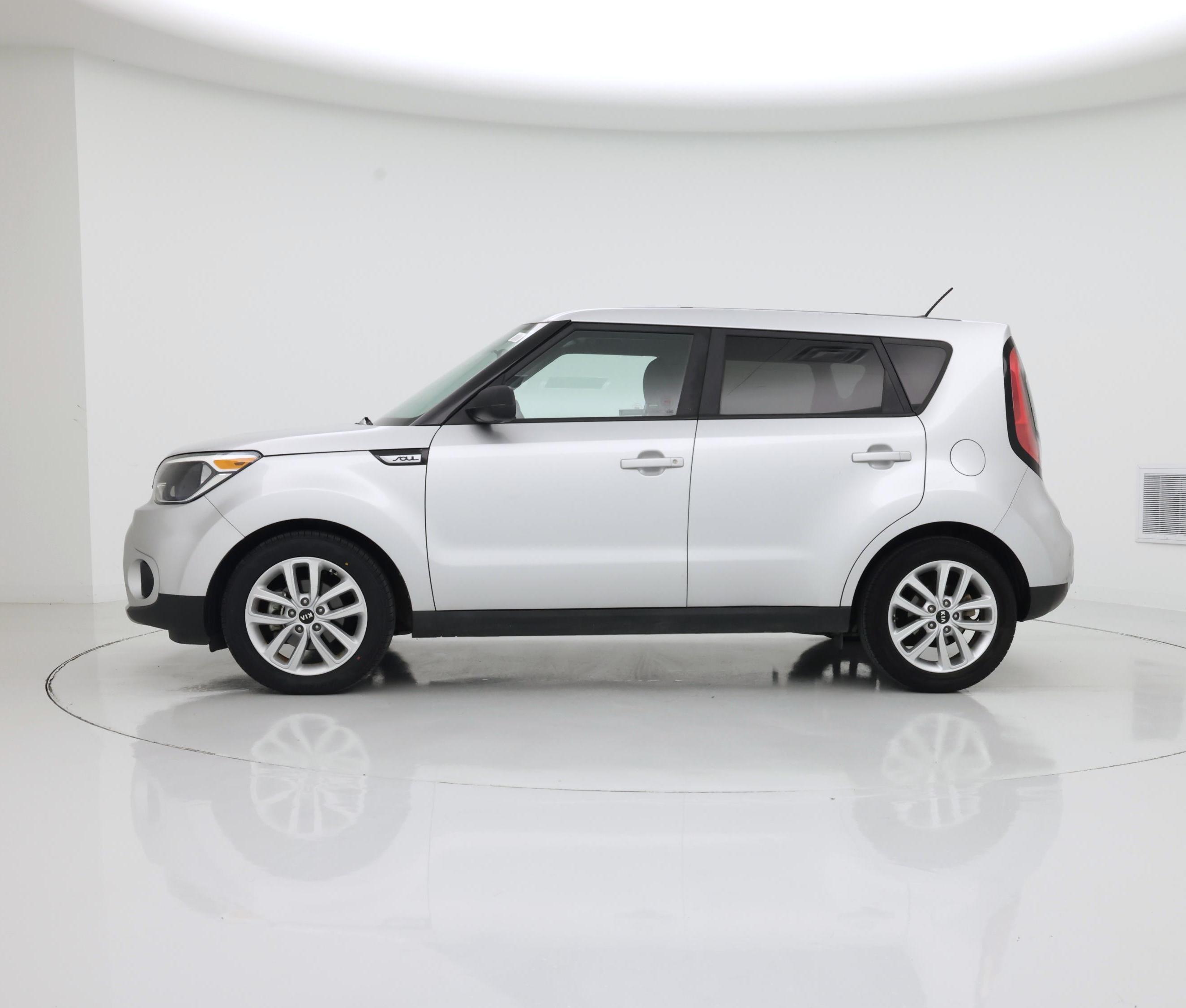 Thumbnail: 2019 Kia Soul - 3