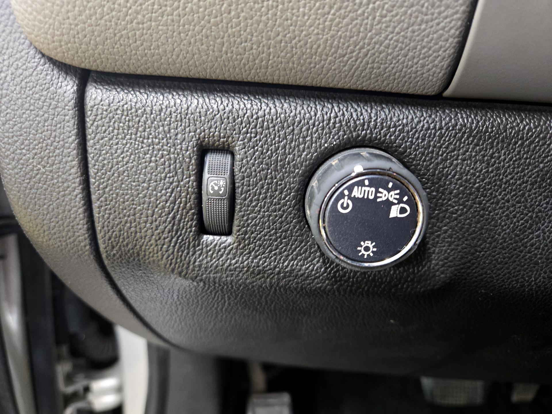 Thumbnail: 2020 Chevrolet Colorado - 13