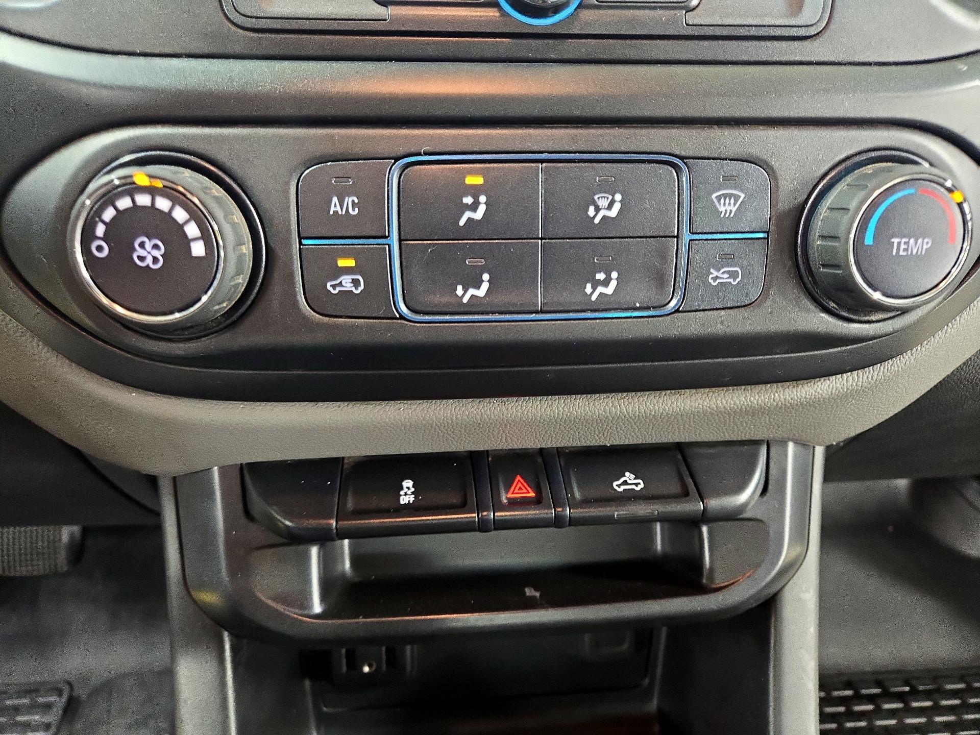 Thumbnail: 2020 Chevrolet Colorado - 15