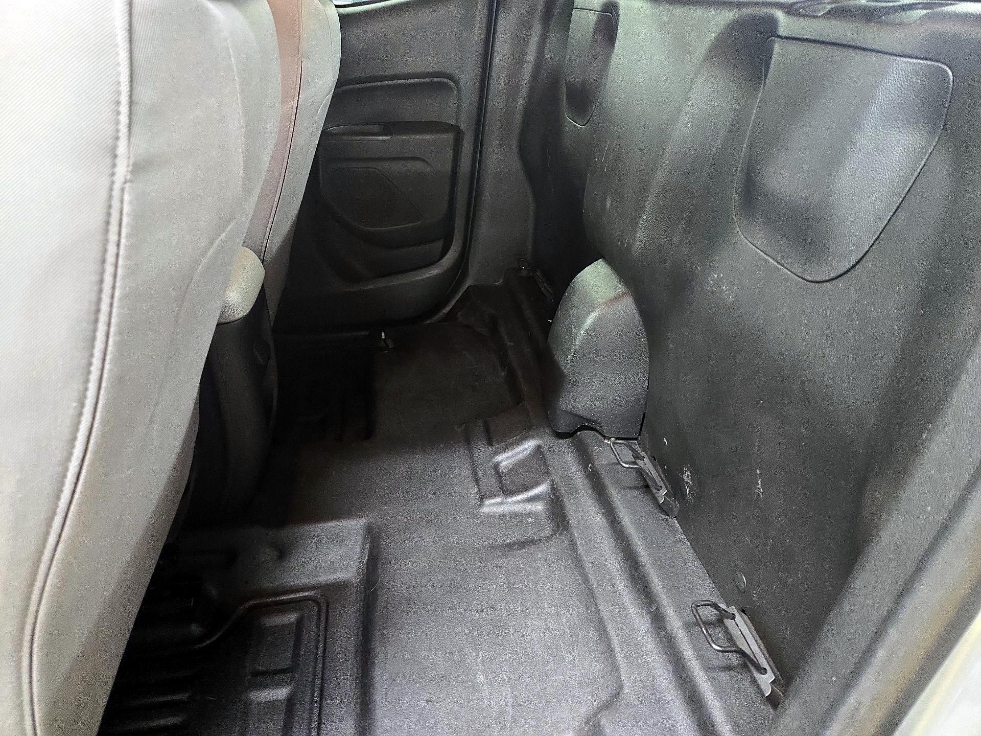 Thumbnail: 2020 Chevrolet Colorado - 18