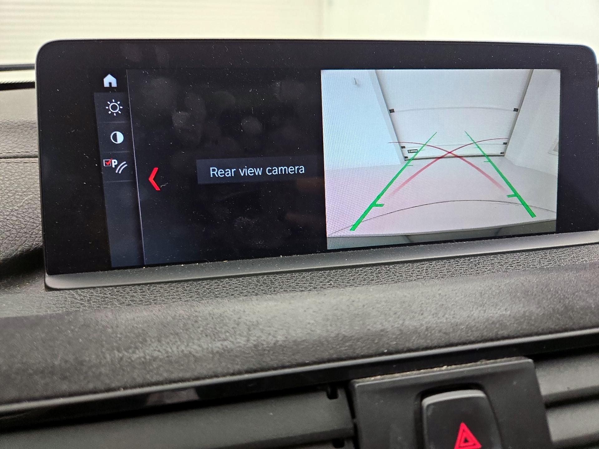 Thumbnail: 2018 BMW 3 Series - 15