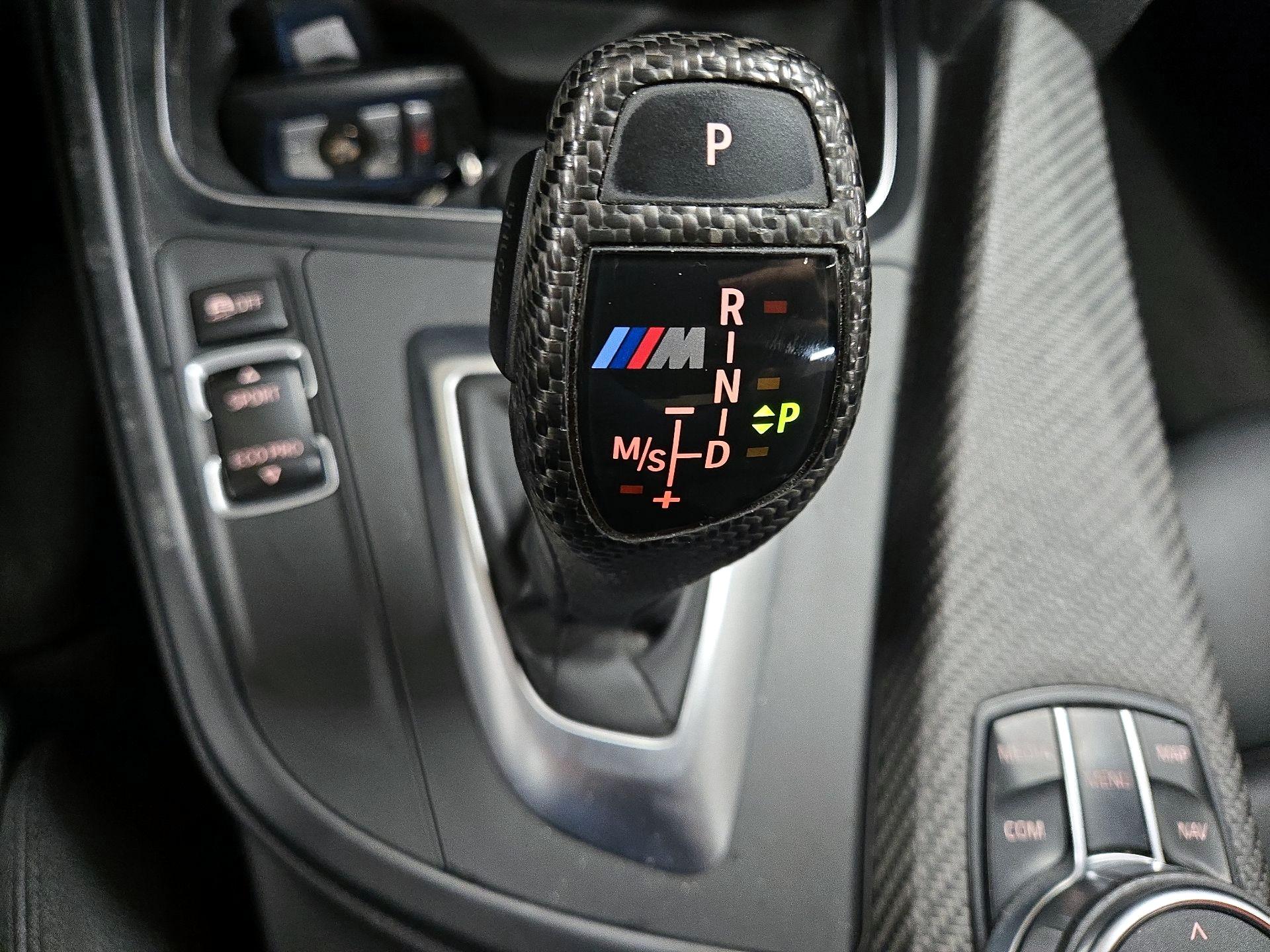 Thumbnail: 2018 BMW 3 Series - 18