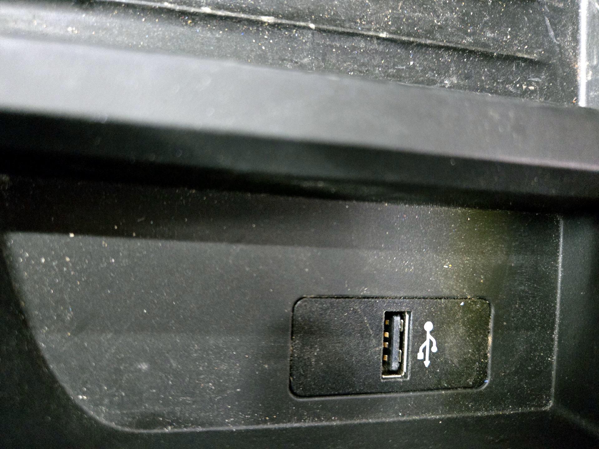 Thumbnail: 2018 BMW 3 Series - 19