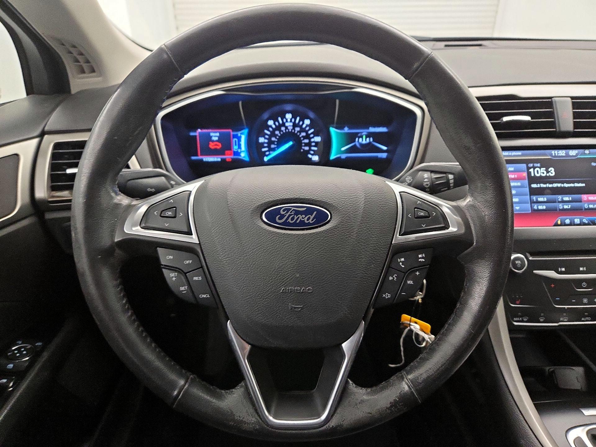 Thumbnail: 2014 Ford Fusion - 10