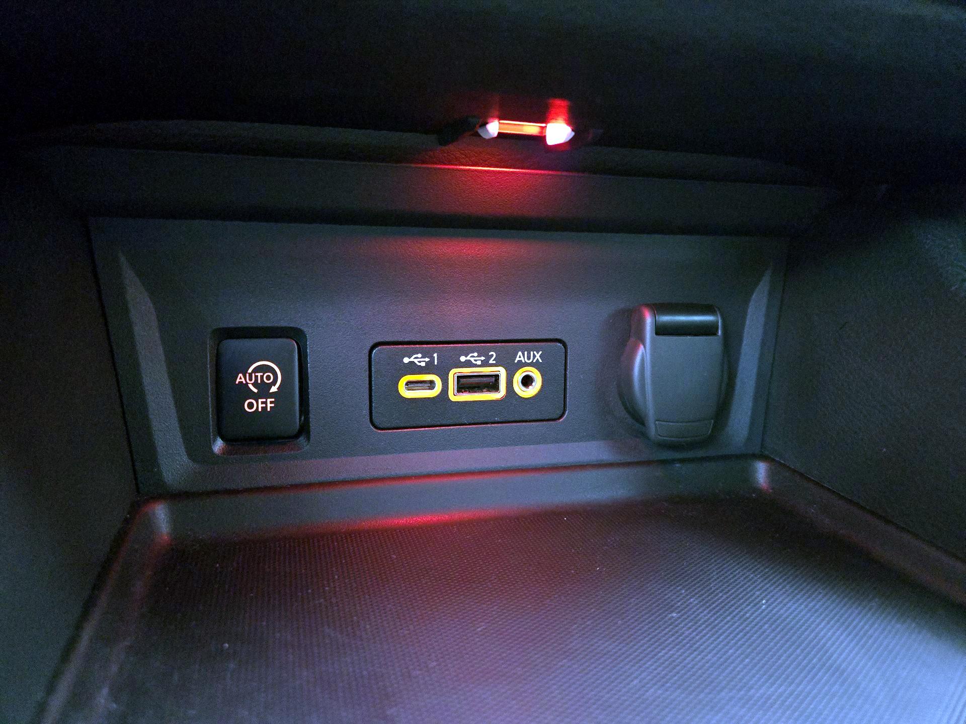 Thumbnail: 2024 Nissan Sentra - 18