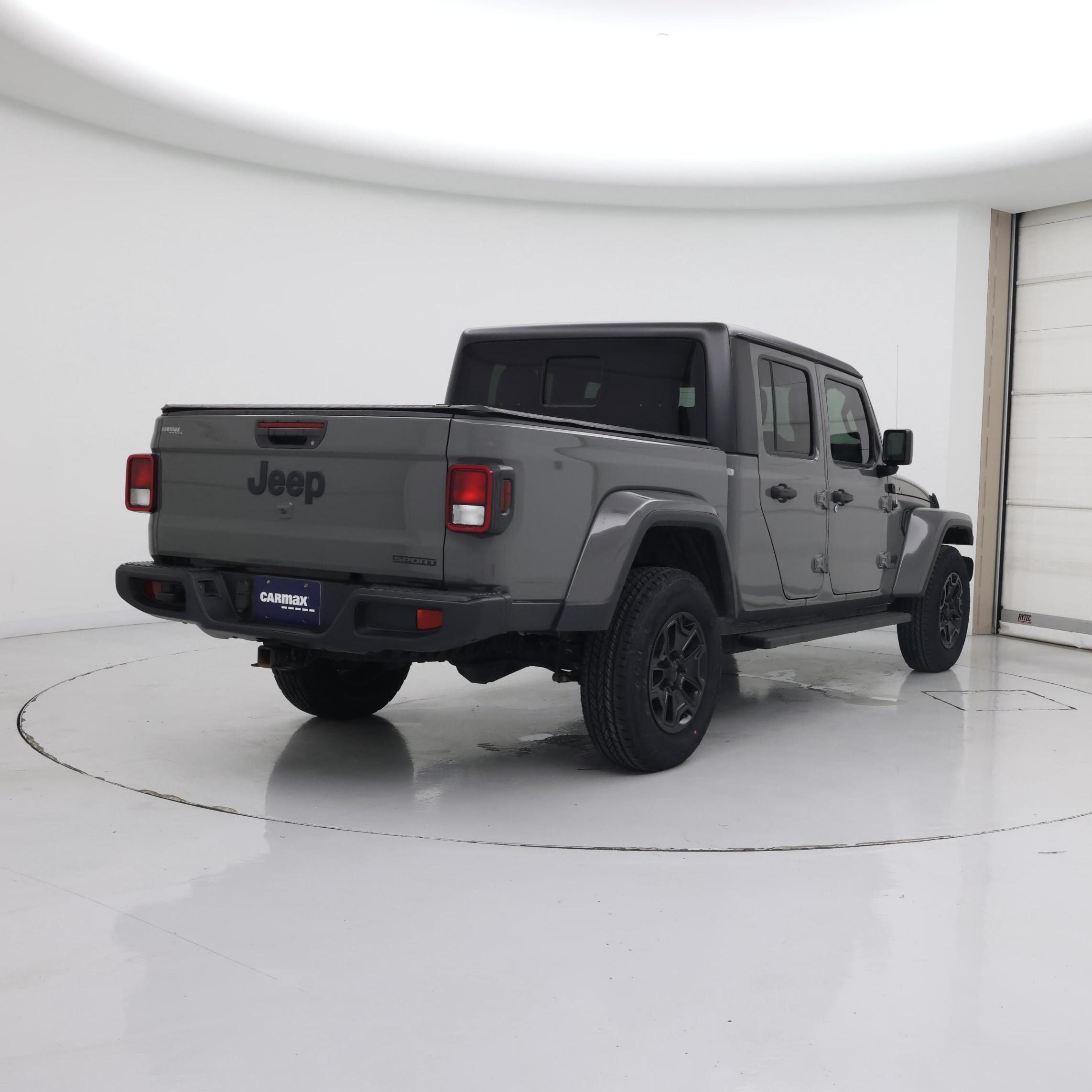 Thumbnail: 2021 Jeep Gladiator - 8