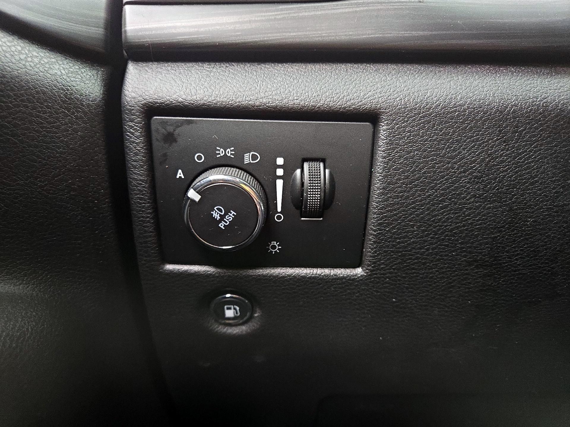 Thumbnail: 2019 Jeep Grand Cherokee - 13