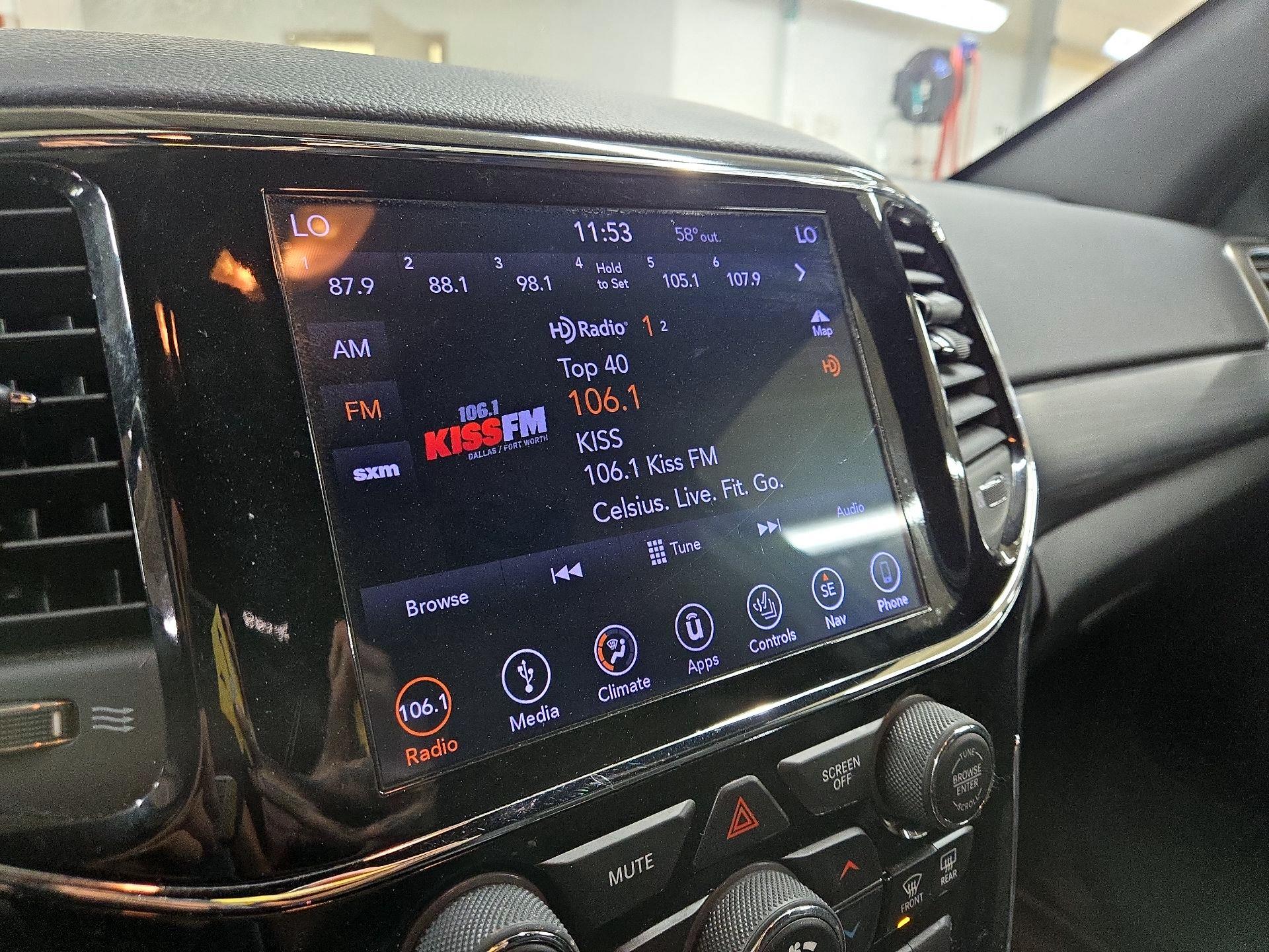 Thumbnail: 2019 Jeep Grand Cherokee - 16