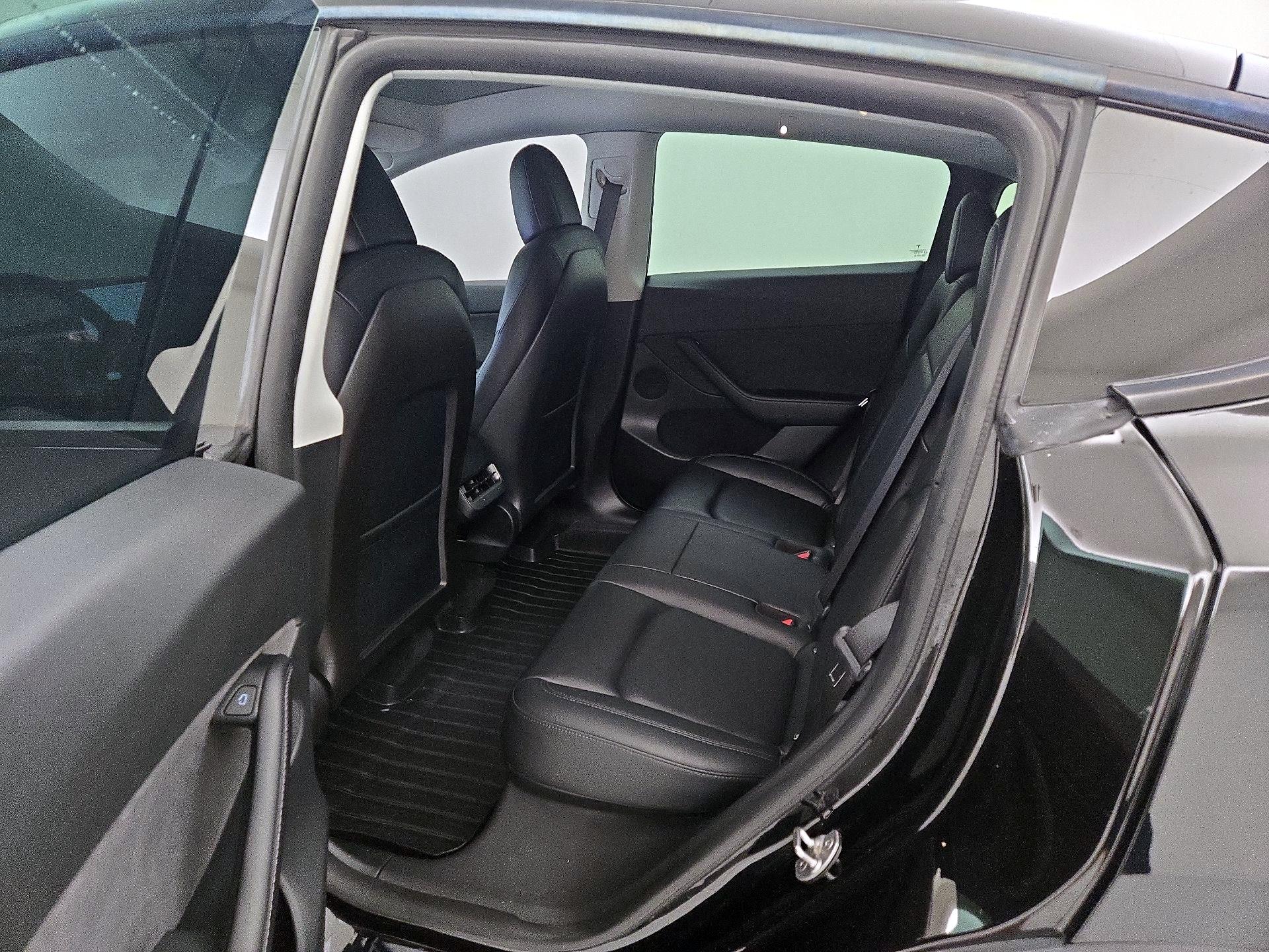 Thumbnail: 2021 Tesla Model Y - 20