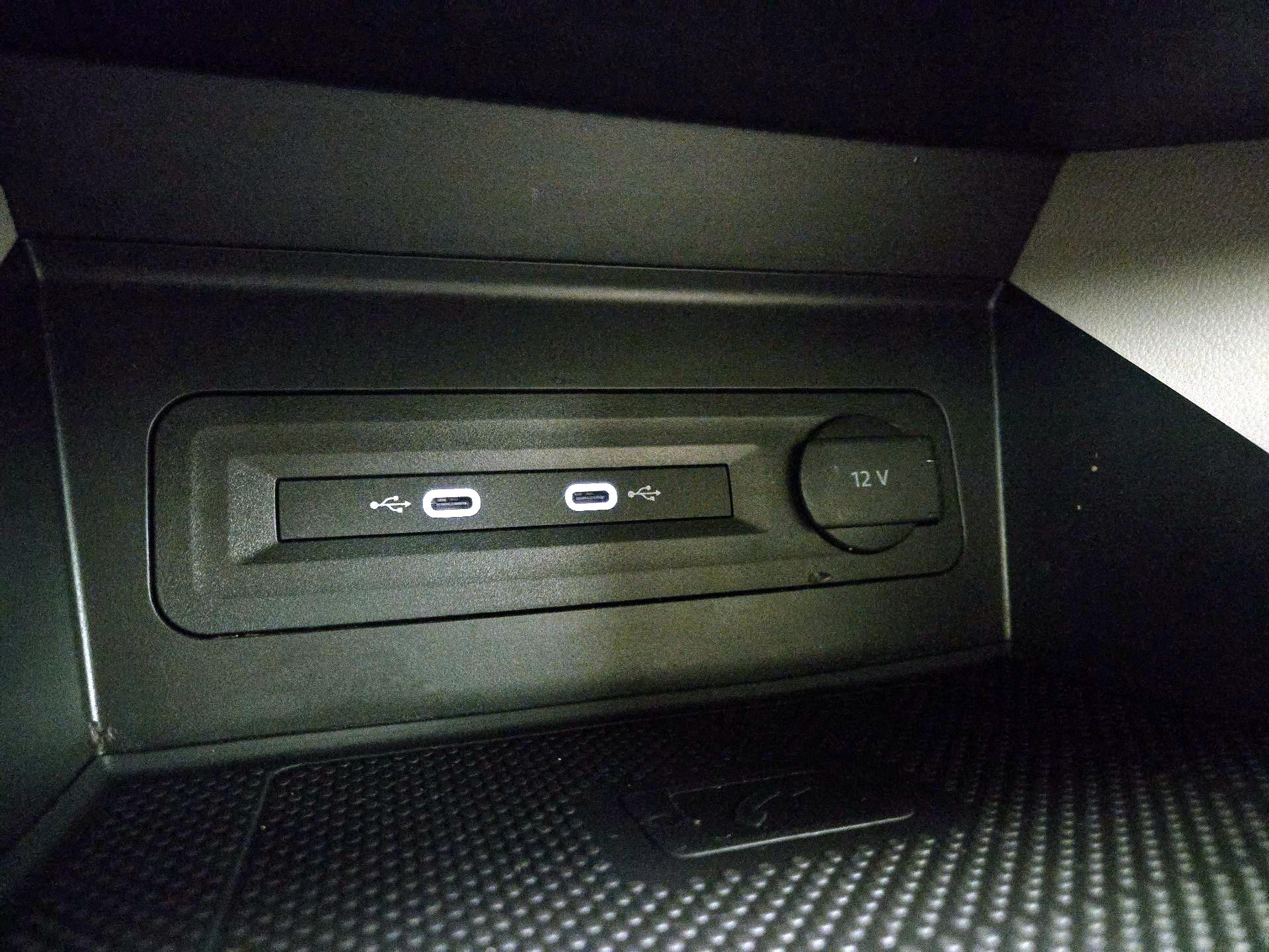 Thumbnail: 2021 Volkswagen Atlas - 19