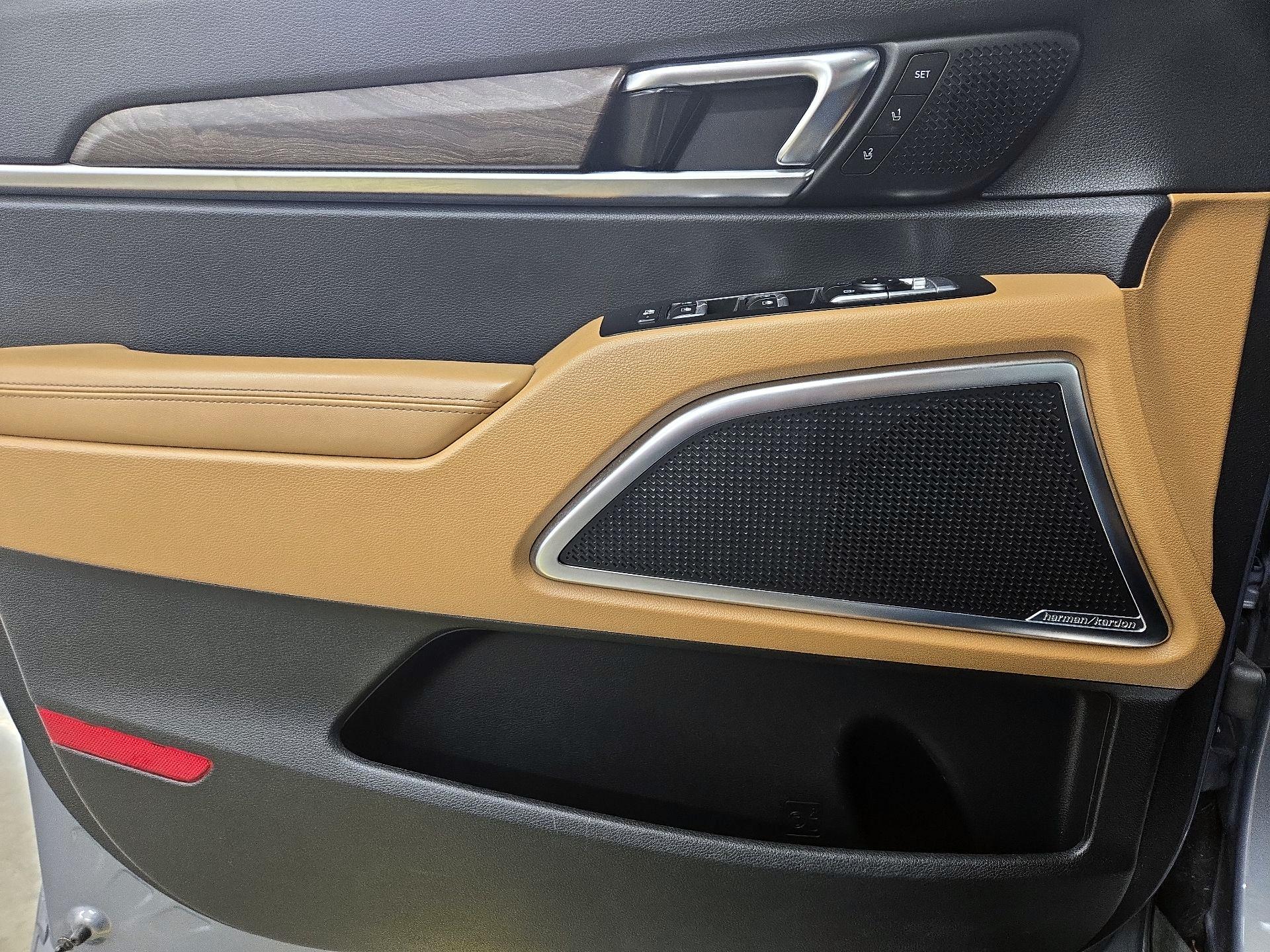 Thumbnail: 2021 Kia Telluride - 12