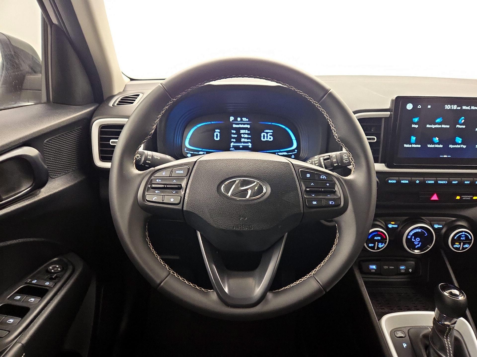 Thumbnail: 2025 Hyundai Venue - 10