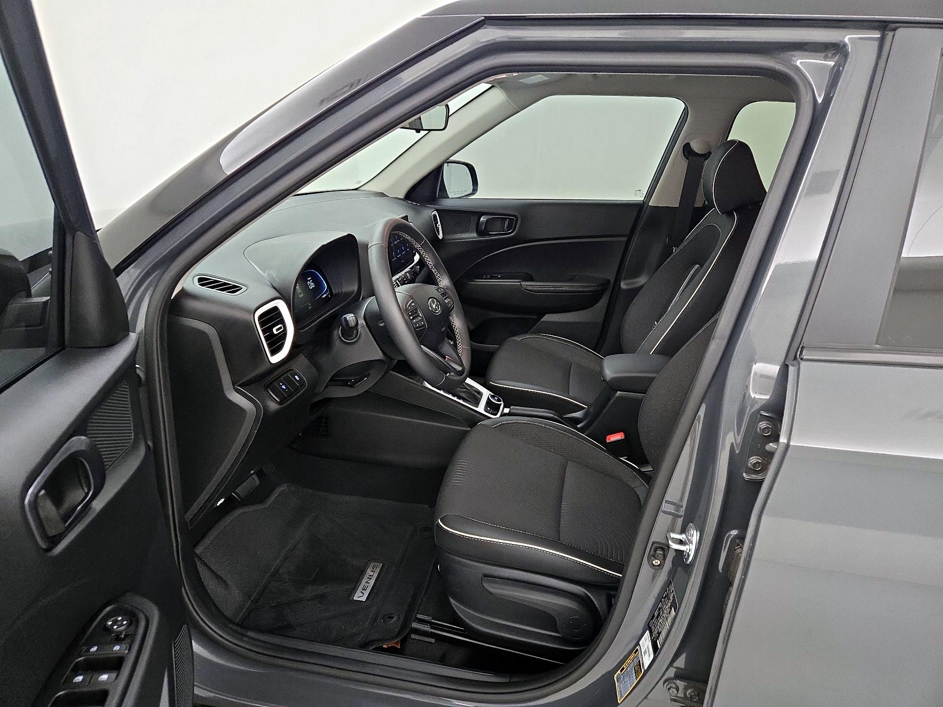 Thumbnail: 2025 Hyundai Venue - 11