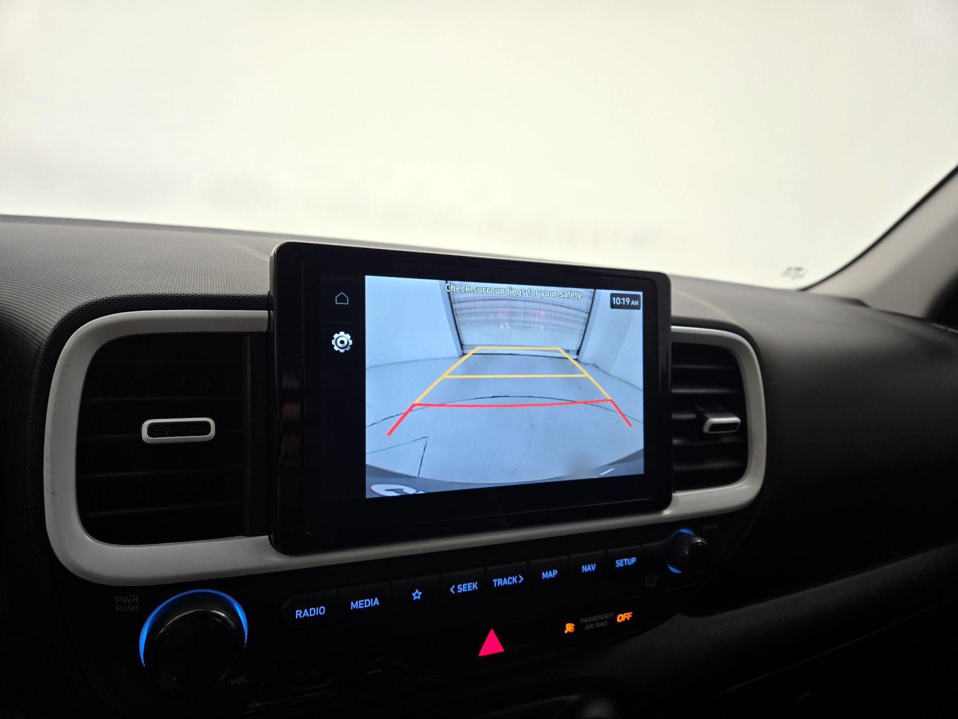 Thumbnail: 2025 Hyundai Venue - 15