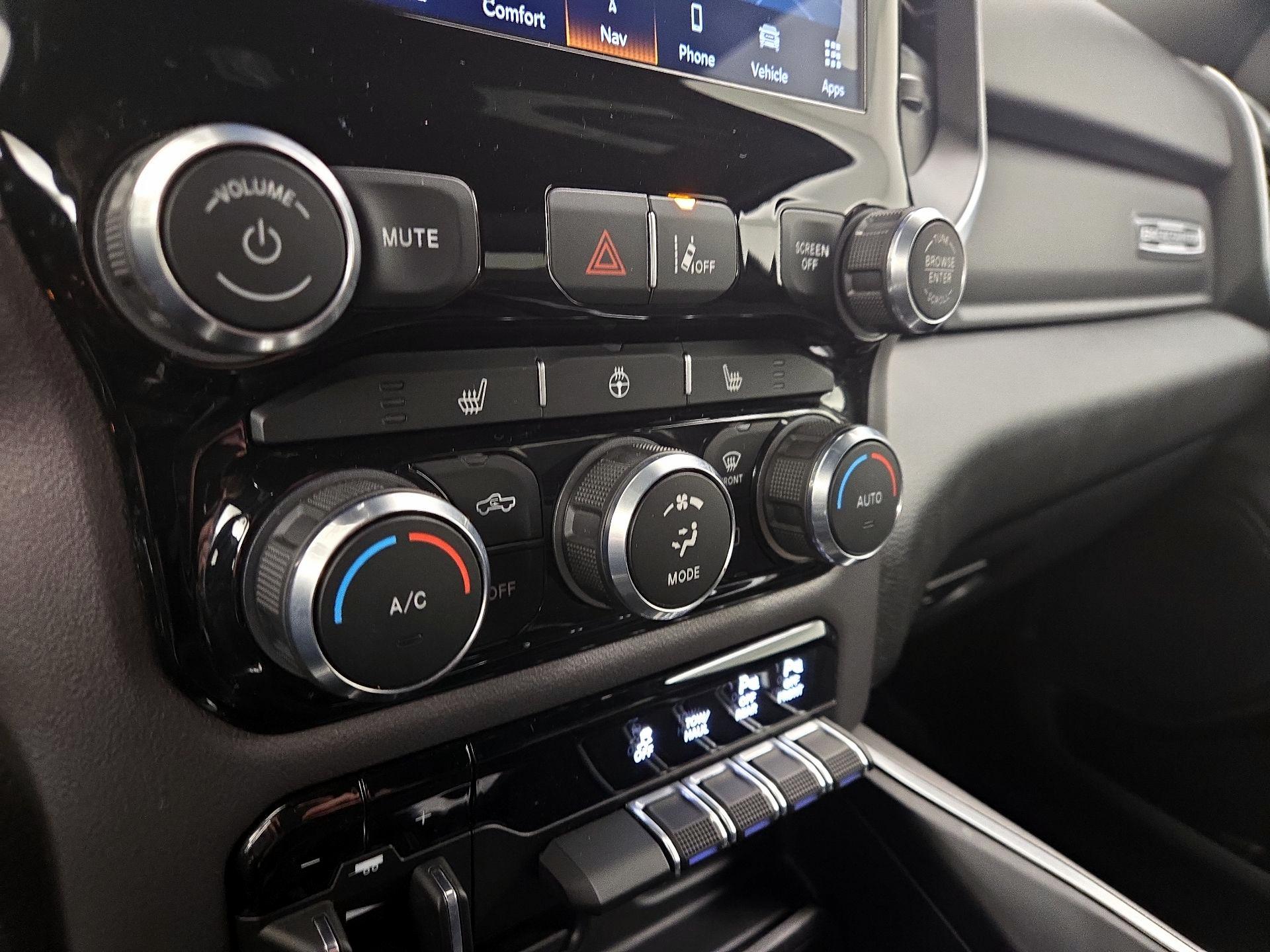 Thumbnail: 2022 RAM 1500 - 17