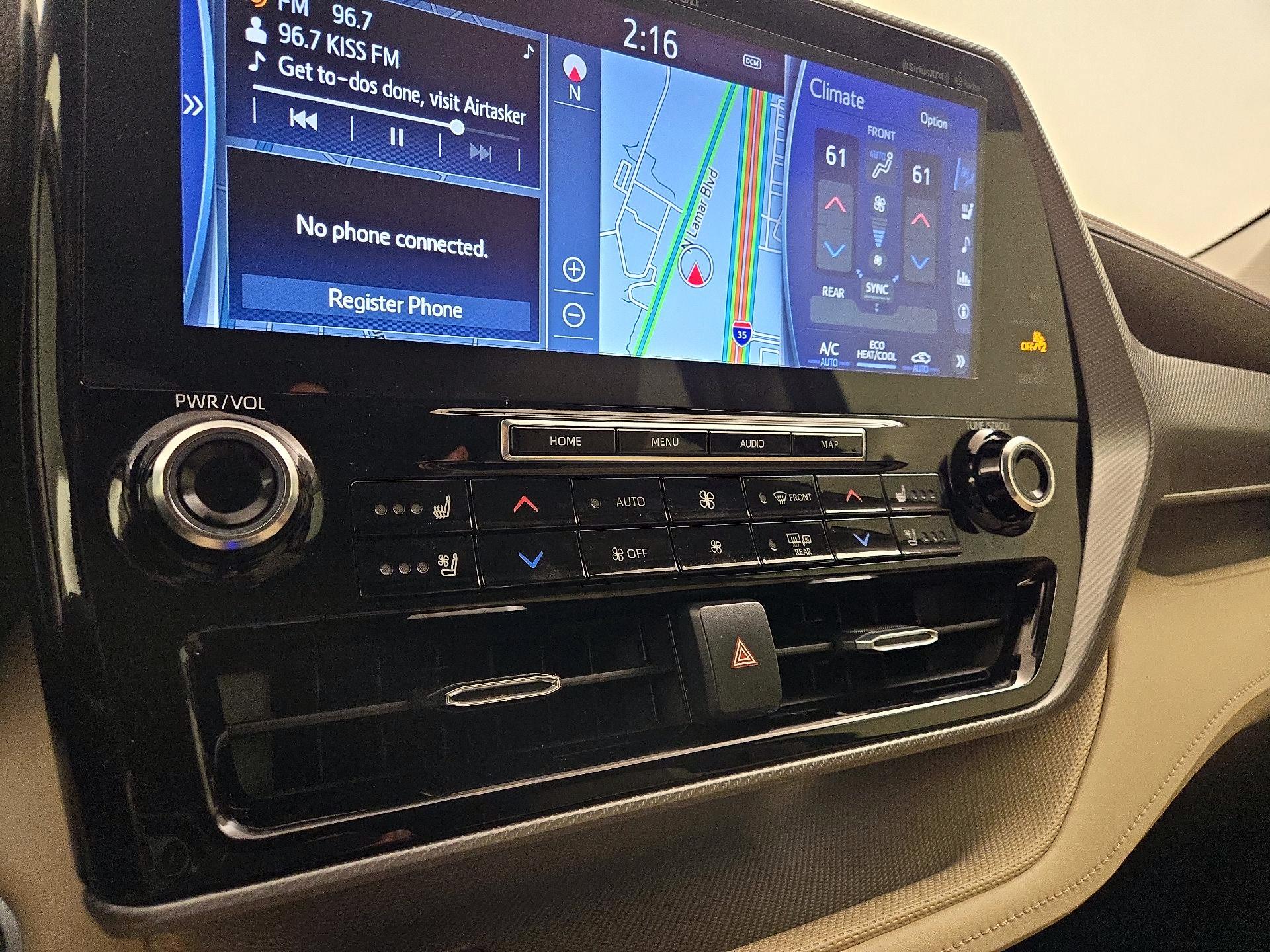 Thumbnail: 2021 Toyota Highlander - 17