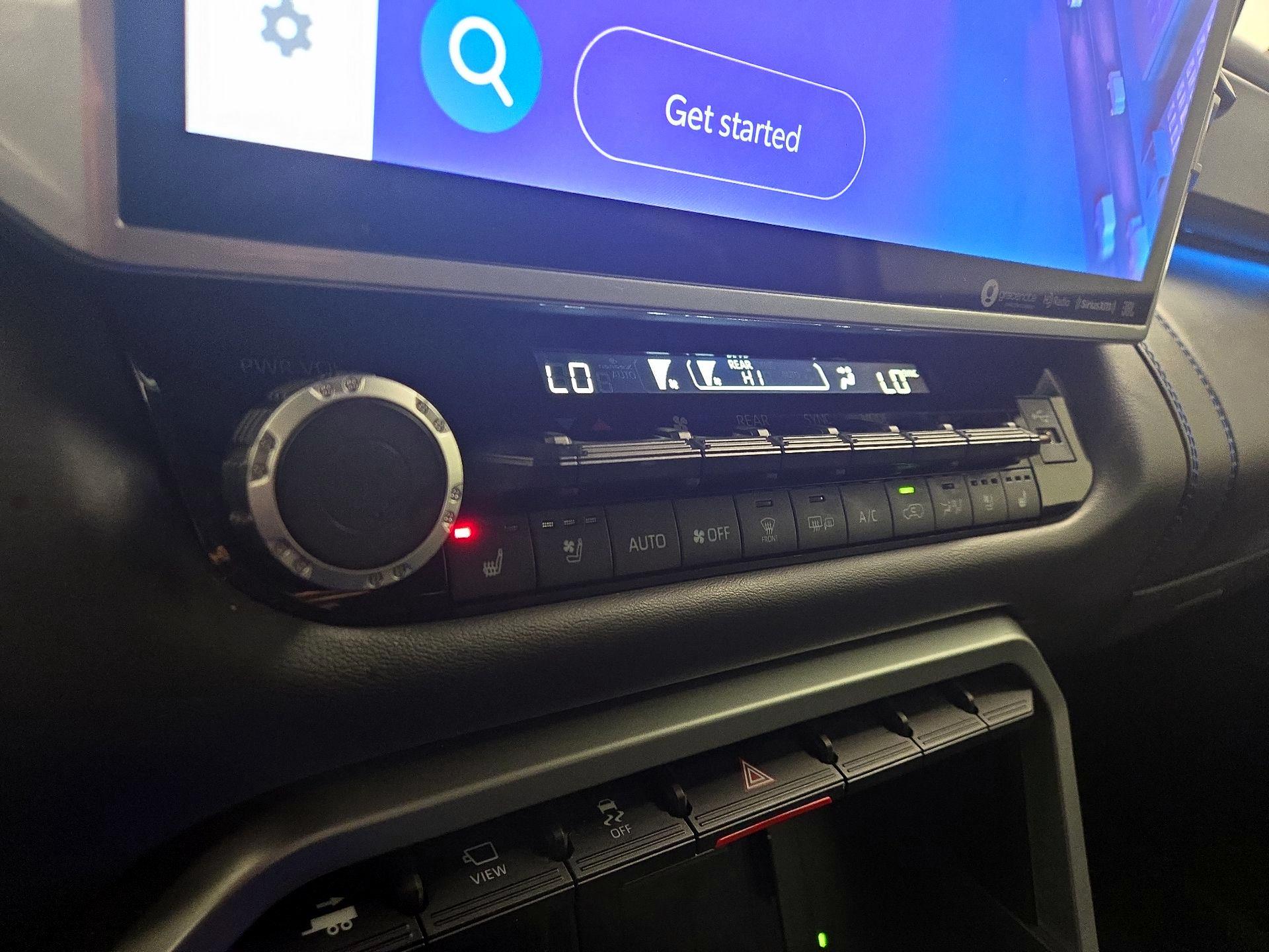 Thumbnail: 2023 Toyota Sequoia - 16