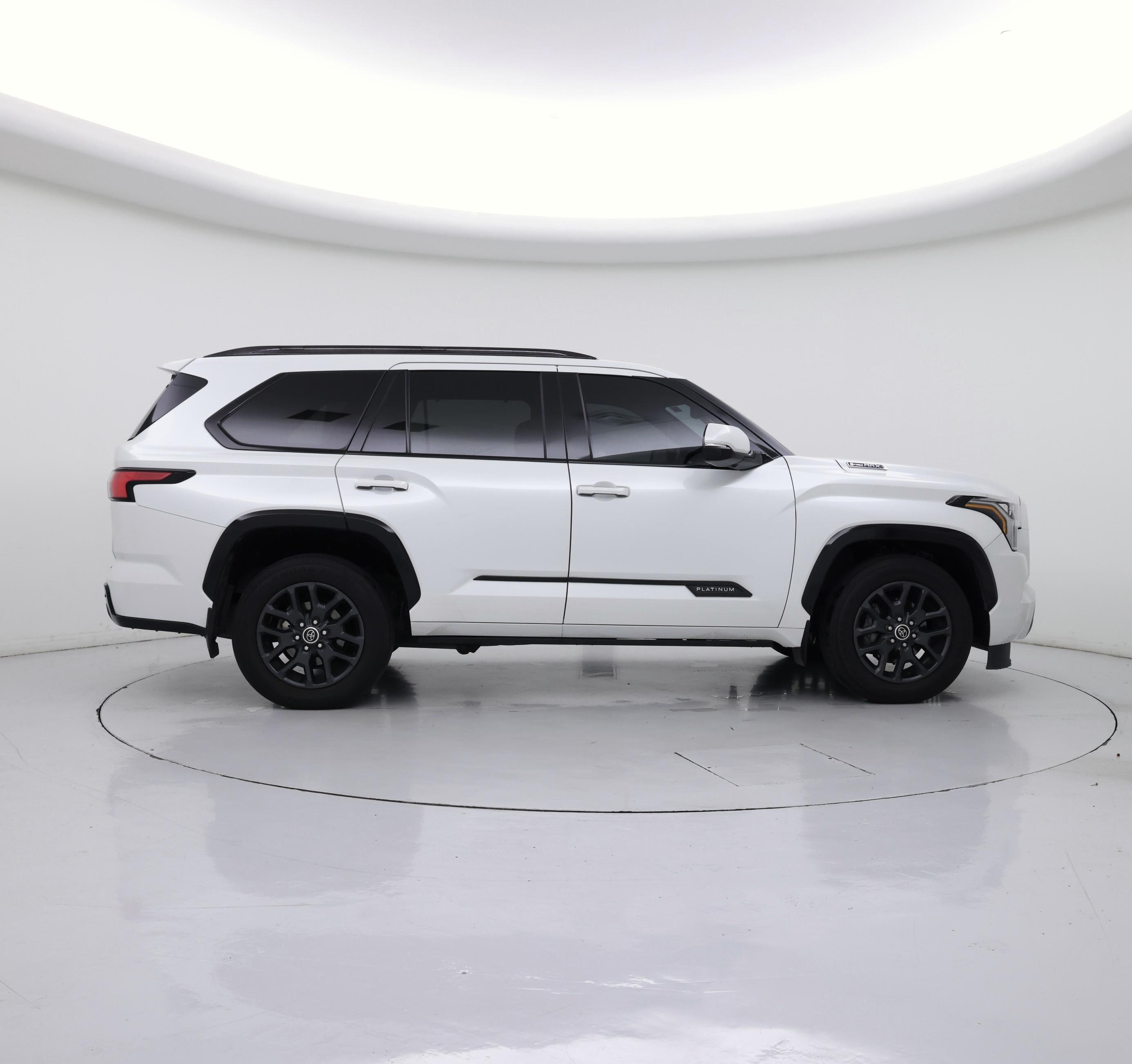 Thumbnail: 2023 Toyota Sequoia - 7