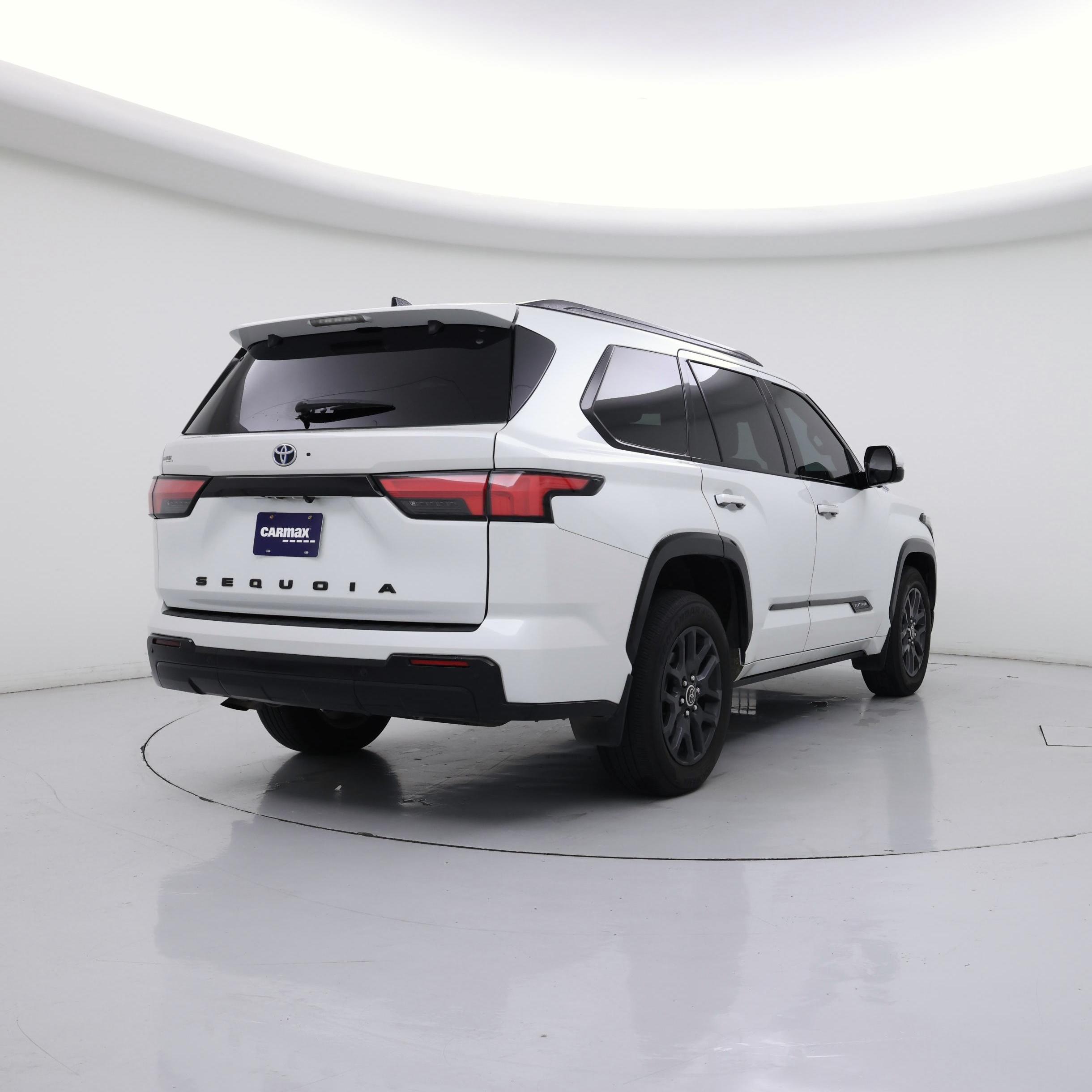 Thumbnail: 2023 Toyota Sequoia - 8