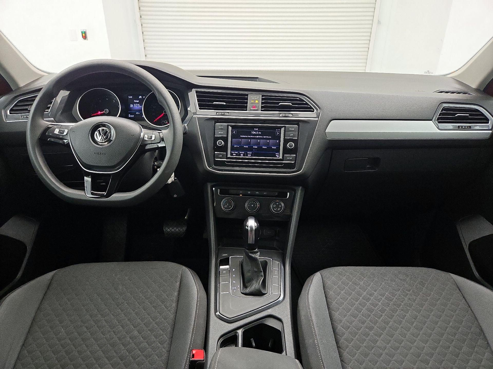 Thumbnail: 2019 Volkswagen Tiguan - 9