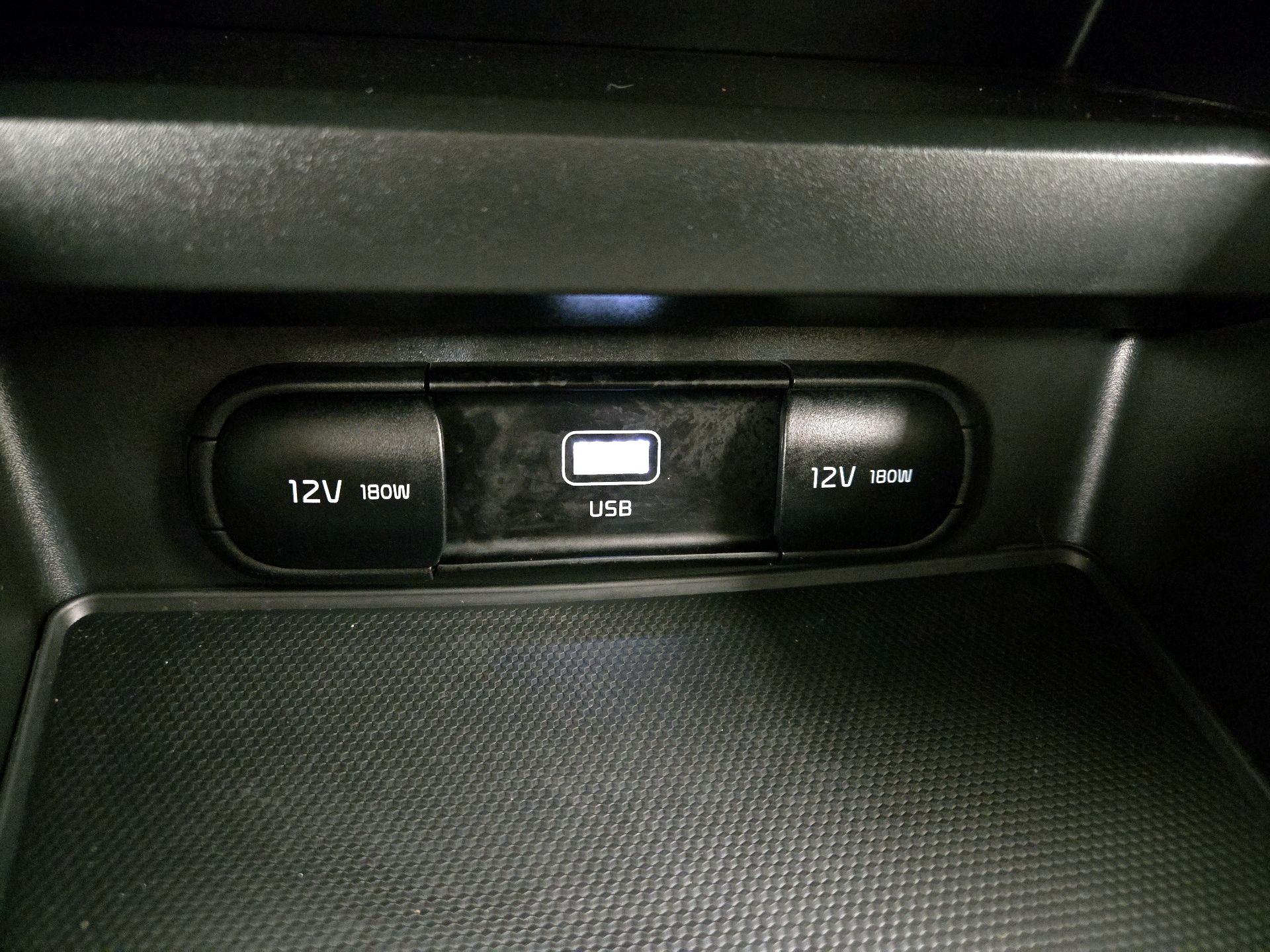 Thumbnail: 2025 Kia Soul - 18