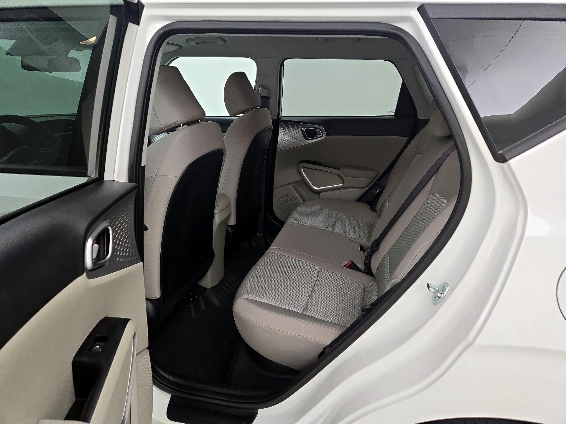 Thumbnail: 2025 Kia Soul - 19