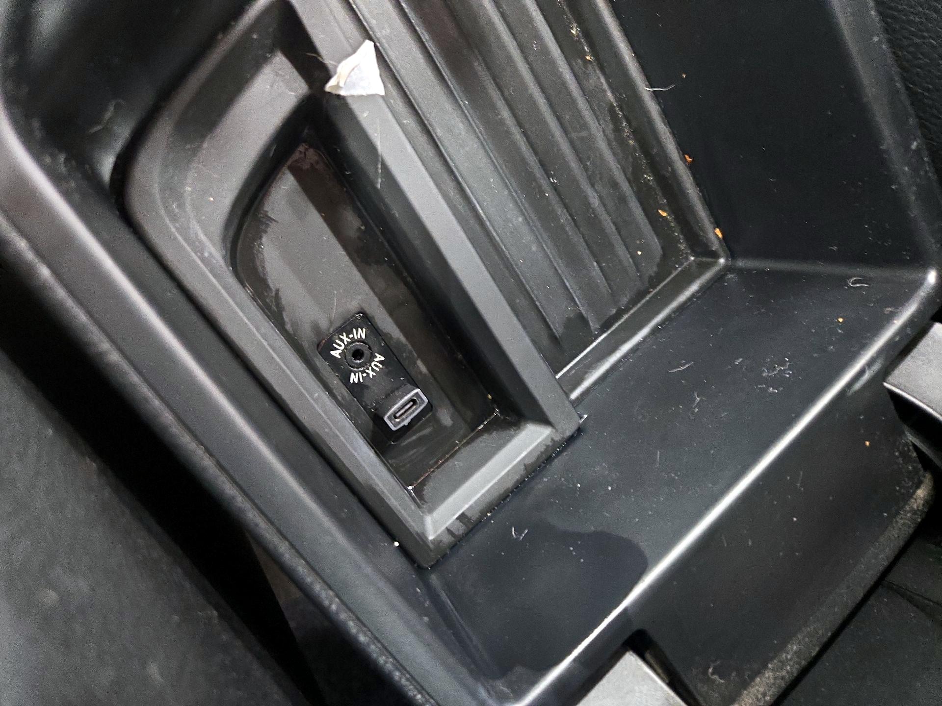 Thumbnail: 2016 BMW 2 Series - 18