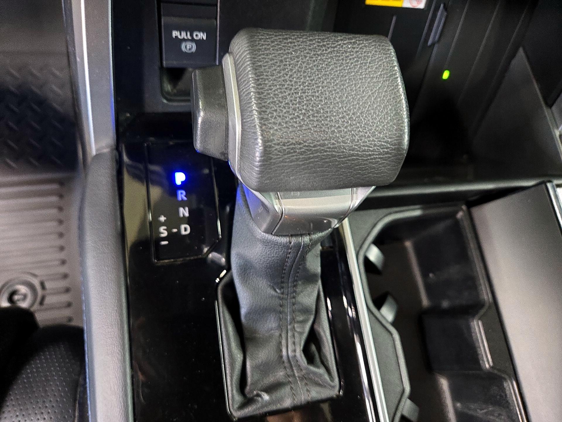 Thumbnail: 2022 Toyota Tundra - 17