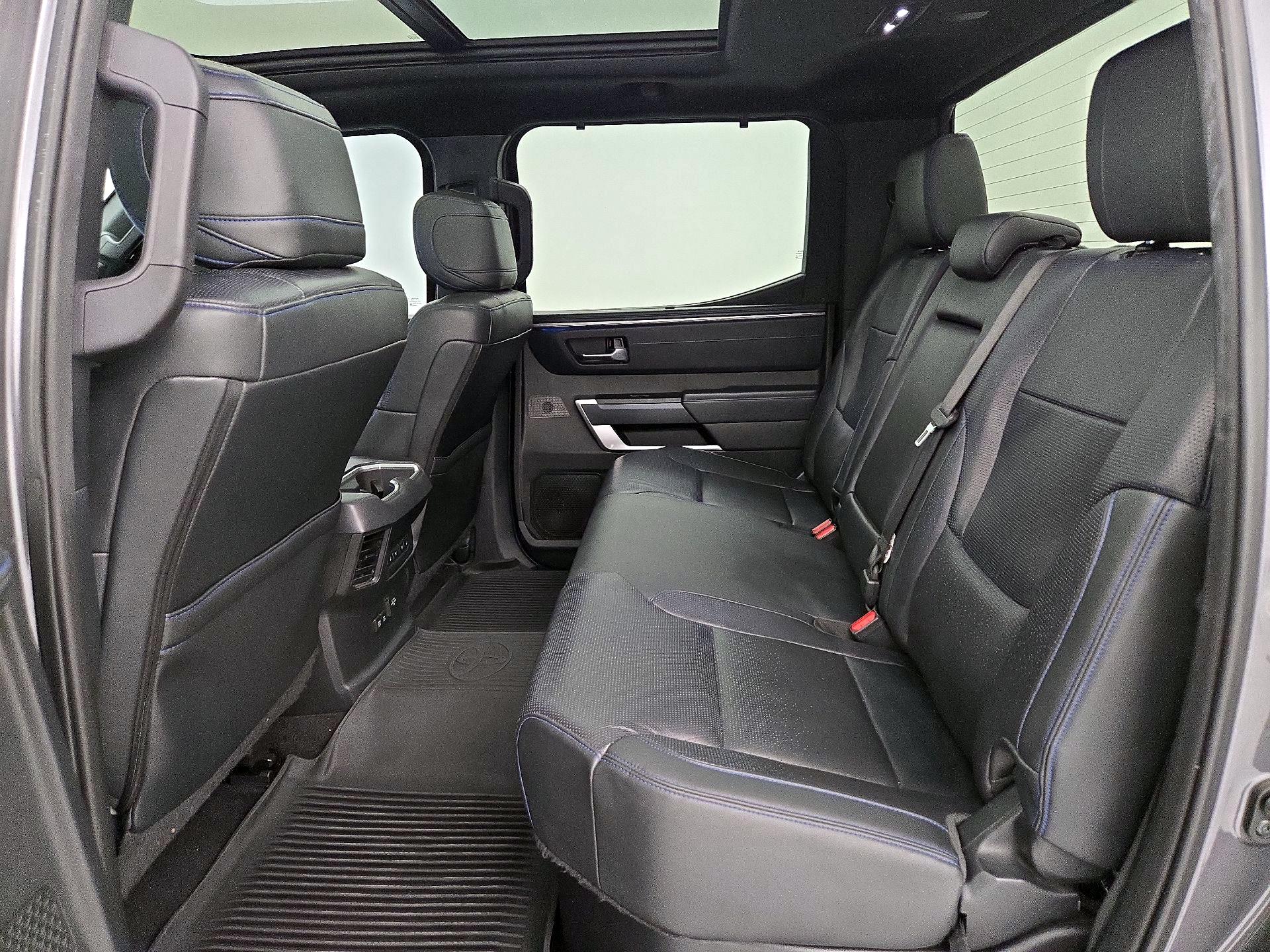 Thumbnail: 2022 Toyota Tundra - 20