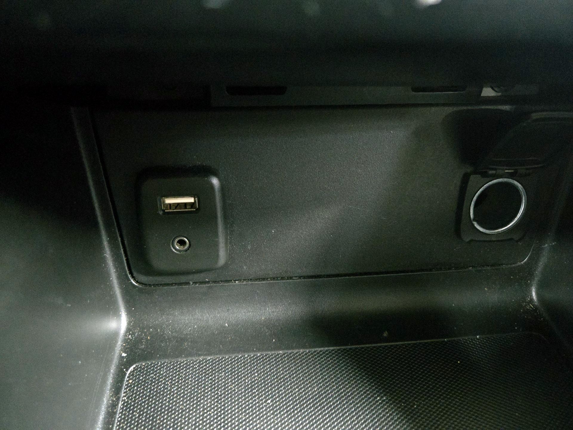 Thumbnail: 2018 Chevrolet Colorado - 17