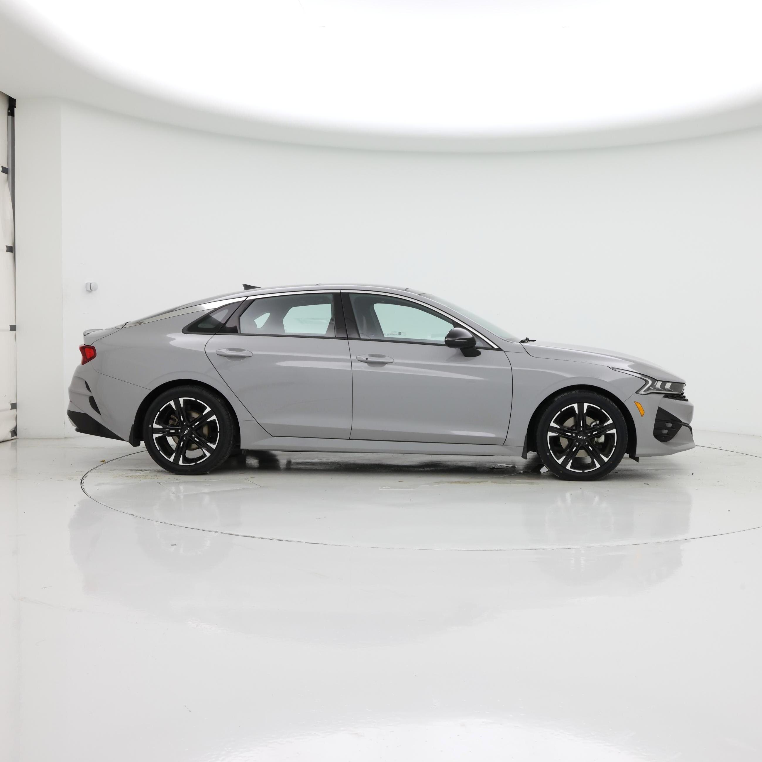 Thumbnail: 2023 Kia K5 - 7