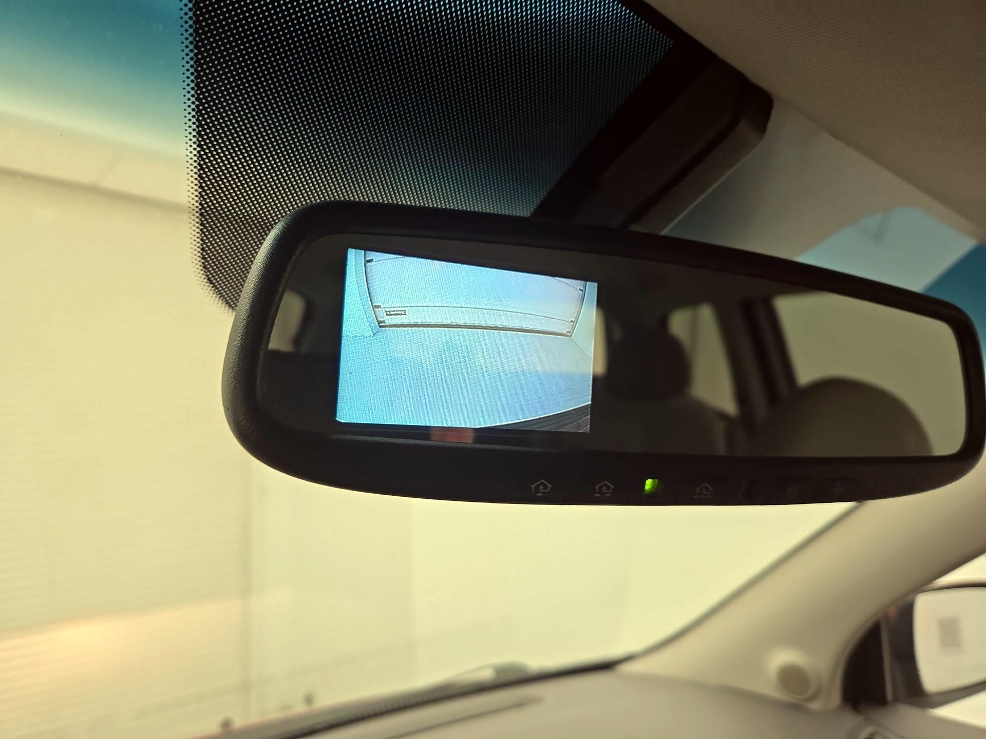 Thumbnail: 2014 Kia Sedona - 14