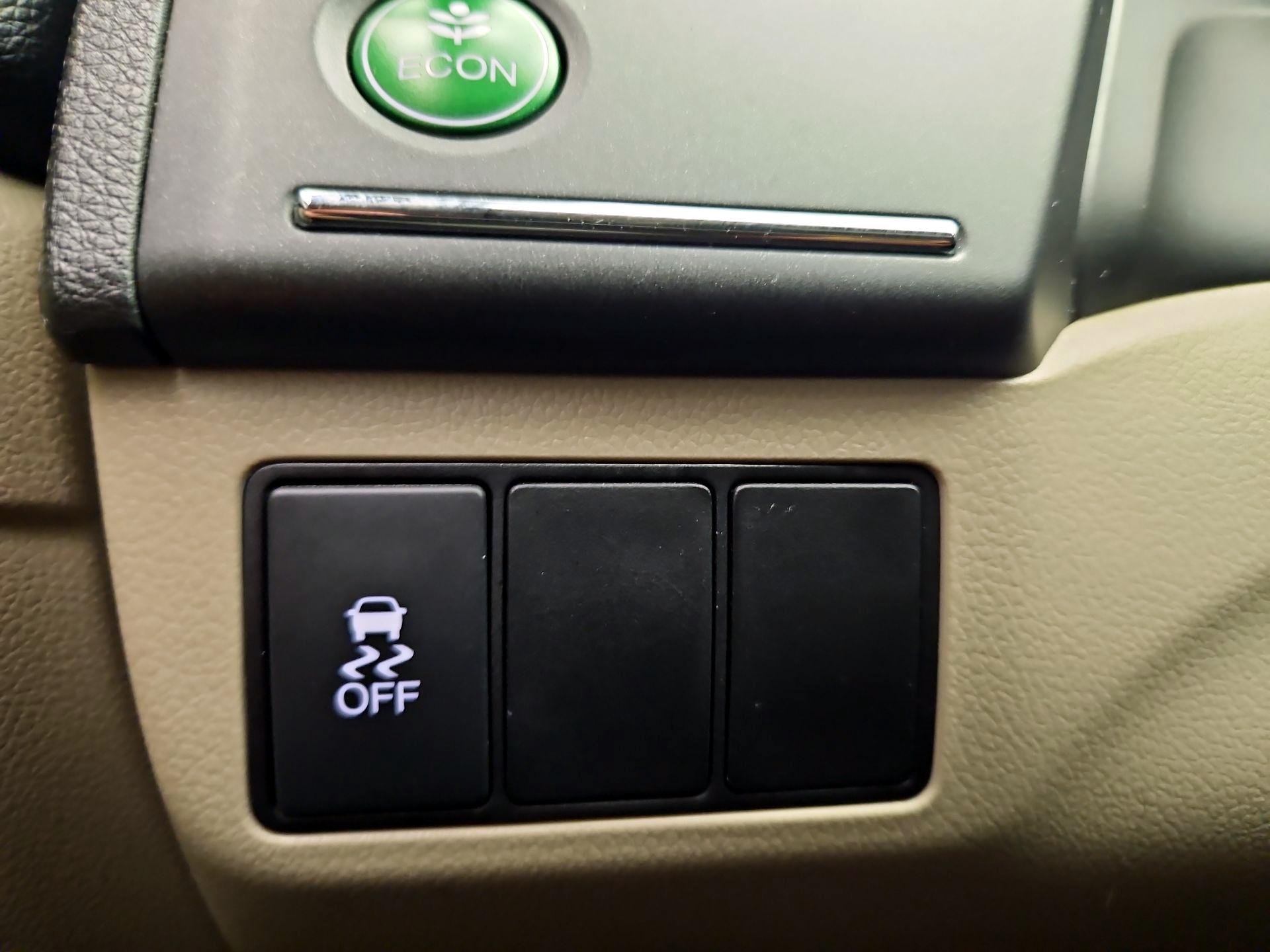 Thumbnail: 2015 Honda Civic - 13