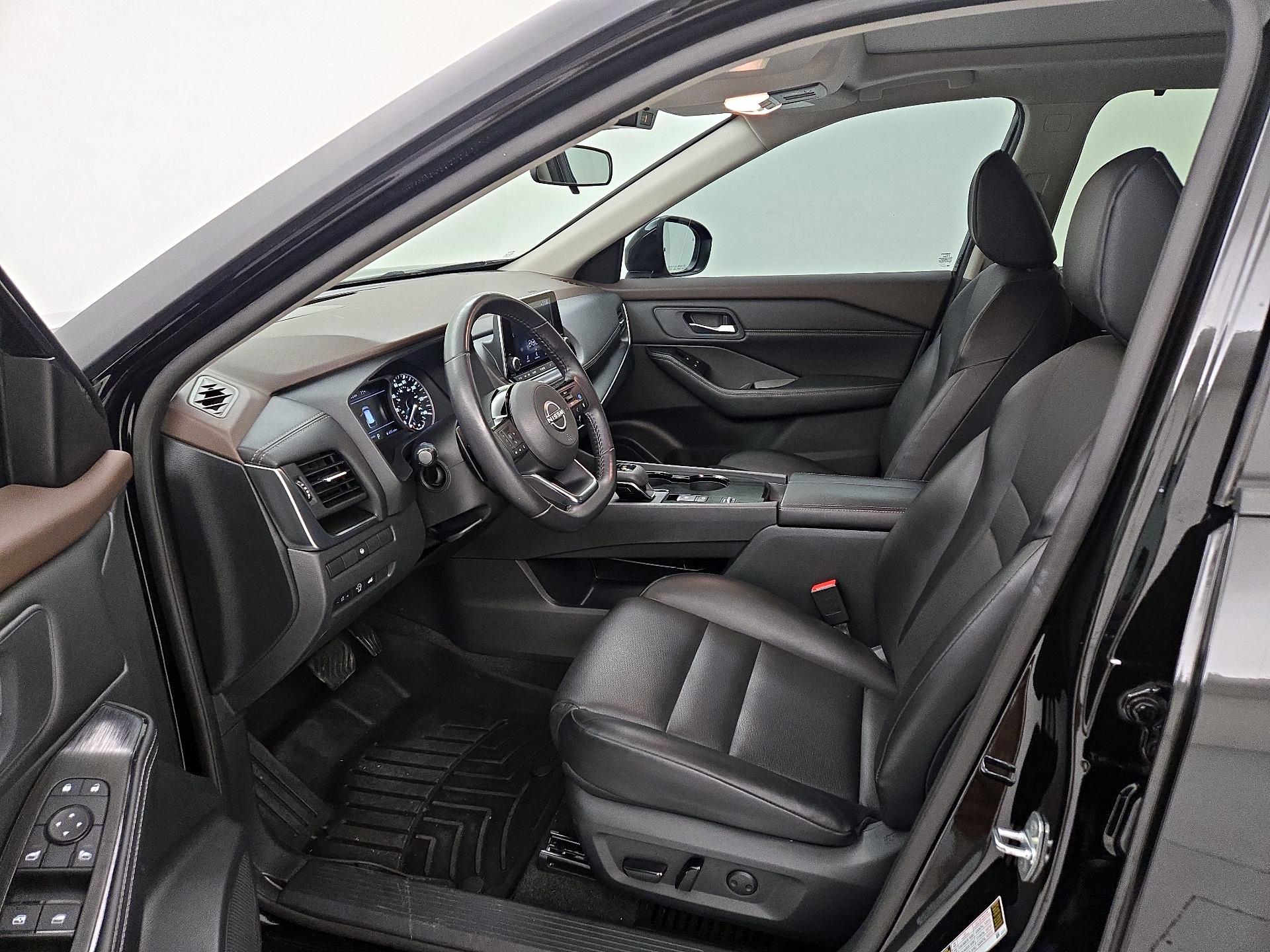 Thumbnail: 2023 Nissan Rogue - 11