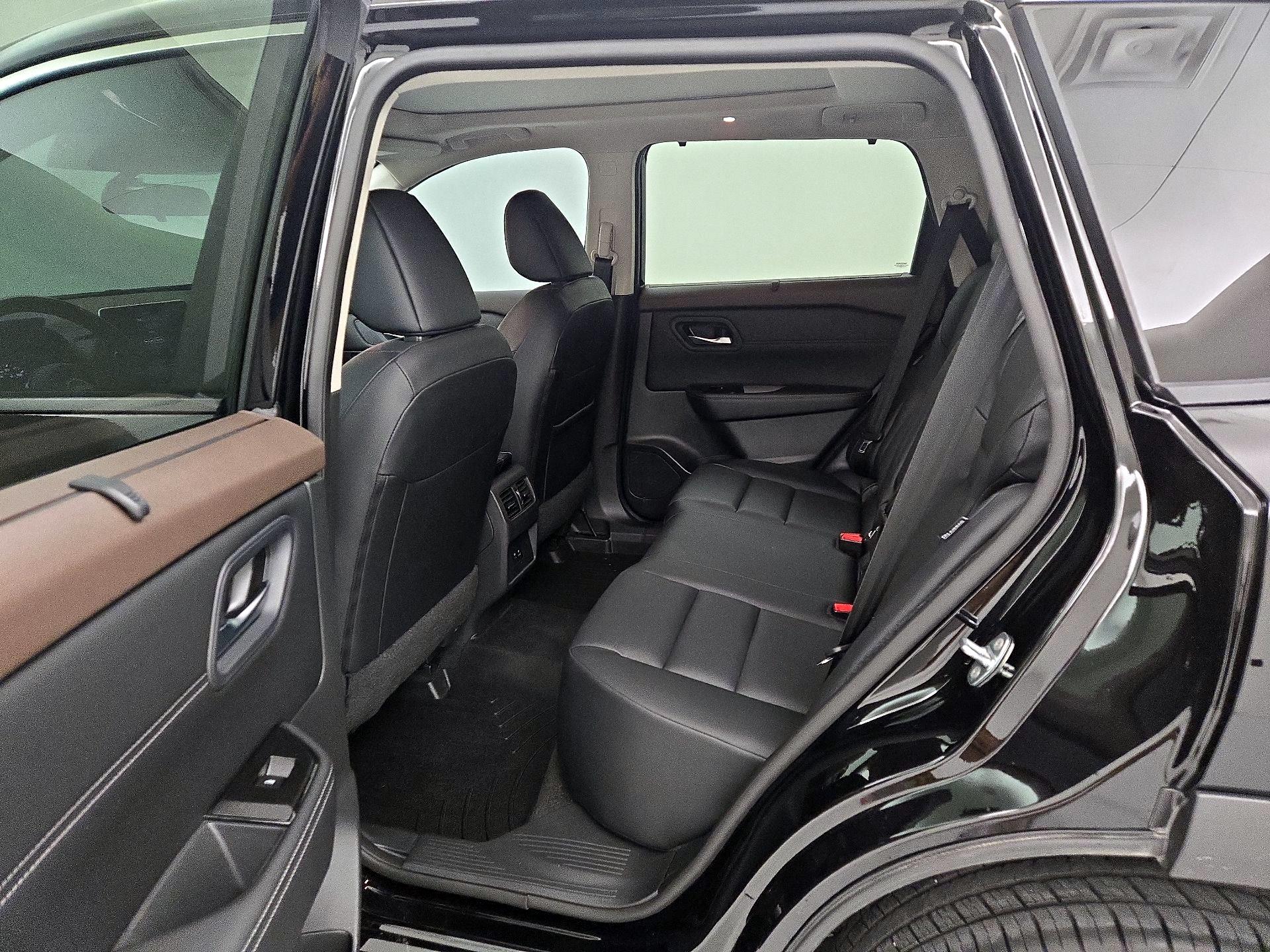 Thumbnail: 2023 Nissan Rogue - 20