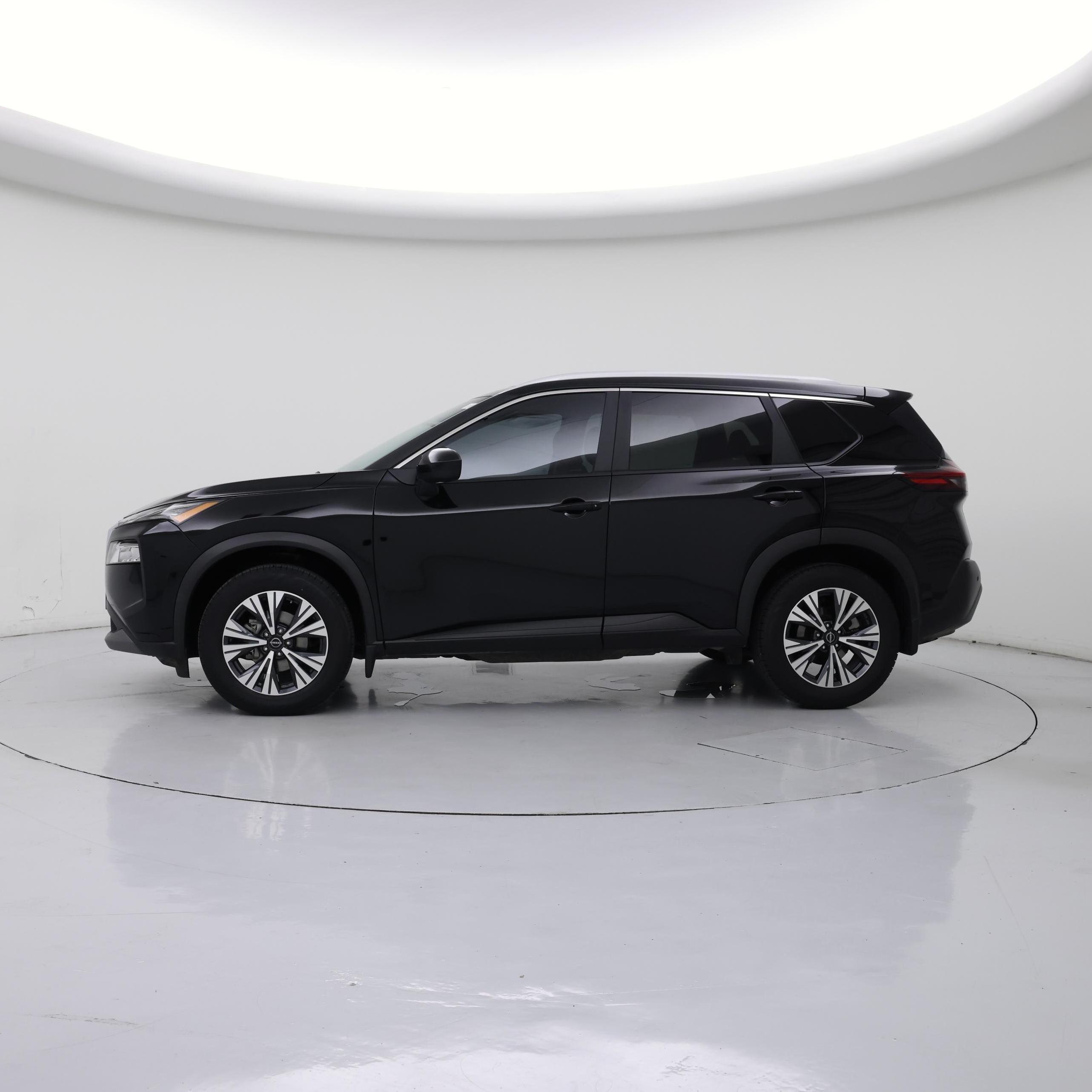 Thumbnail: 2023 Nissan Rogue - 3